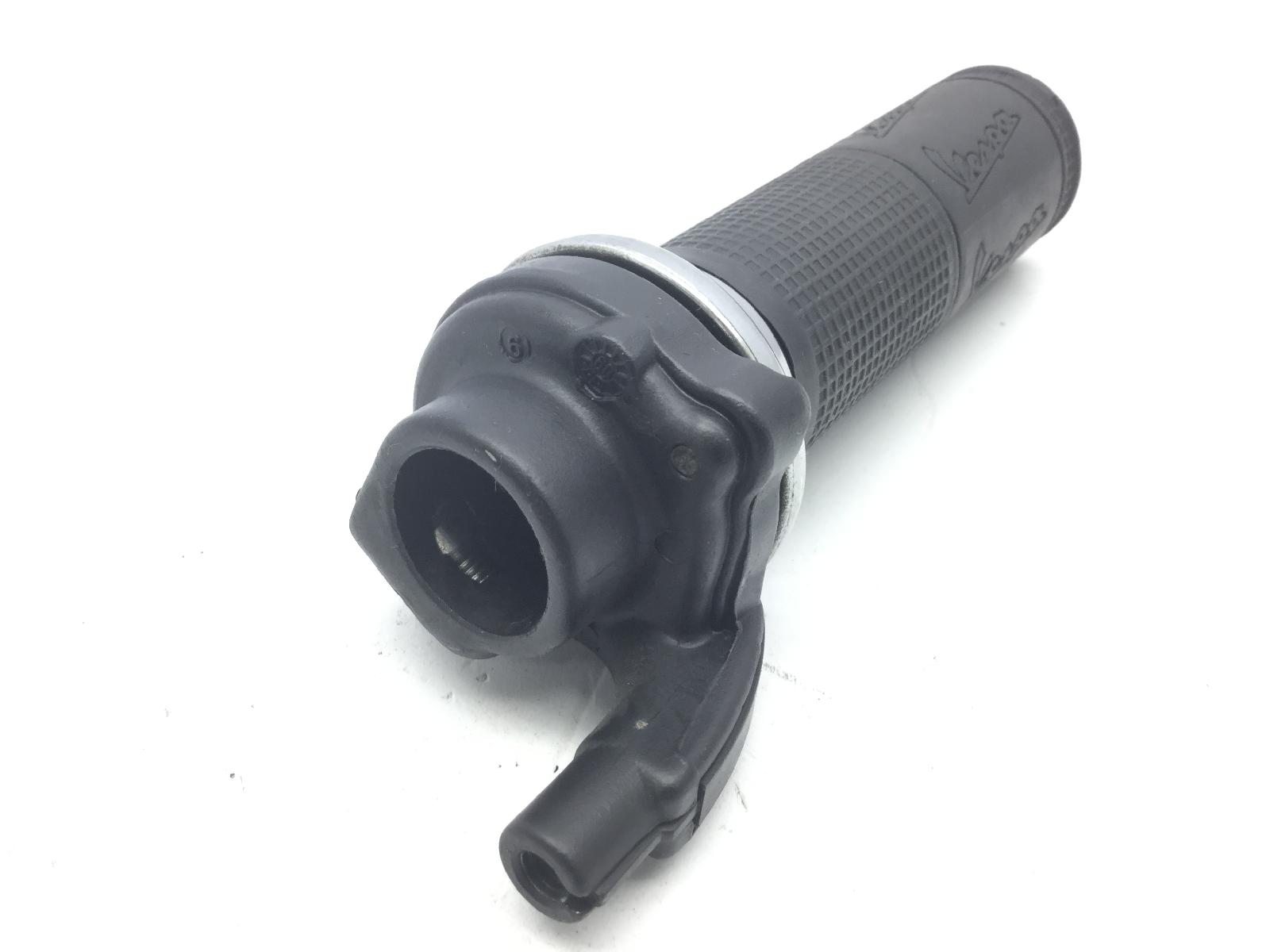 Piaggio vespa lx 4v 4t 50 comando gas acceleratore manubrio manopola 2009 2013 c38700
