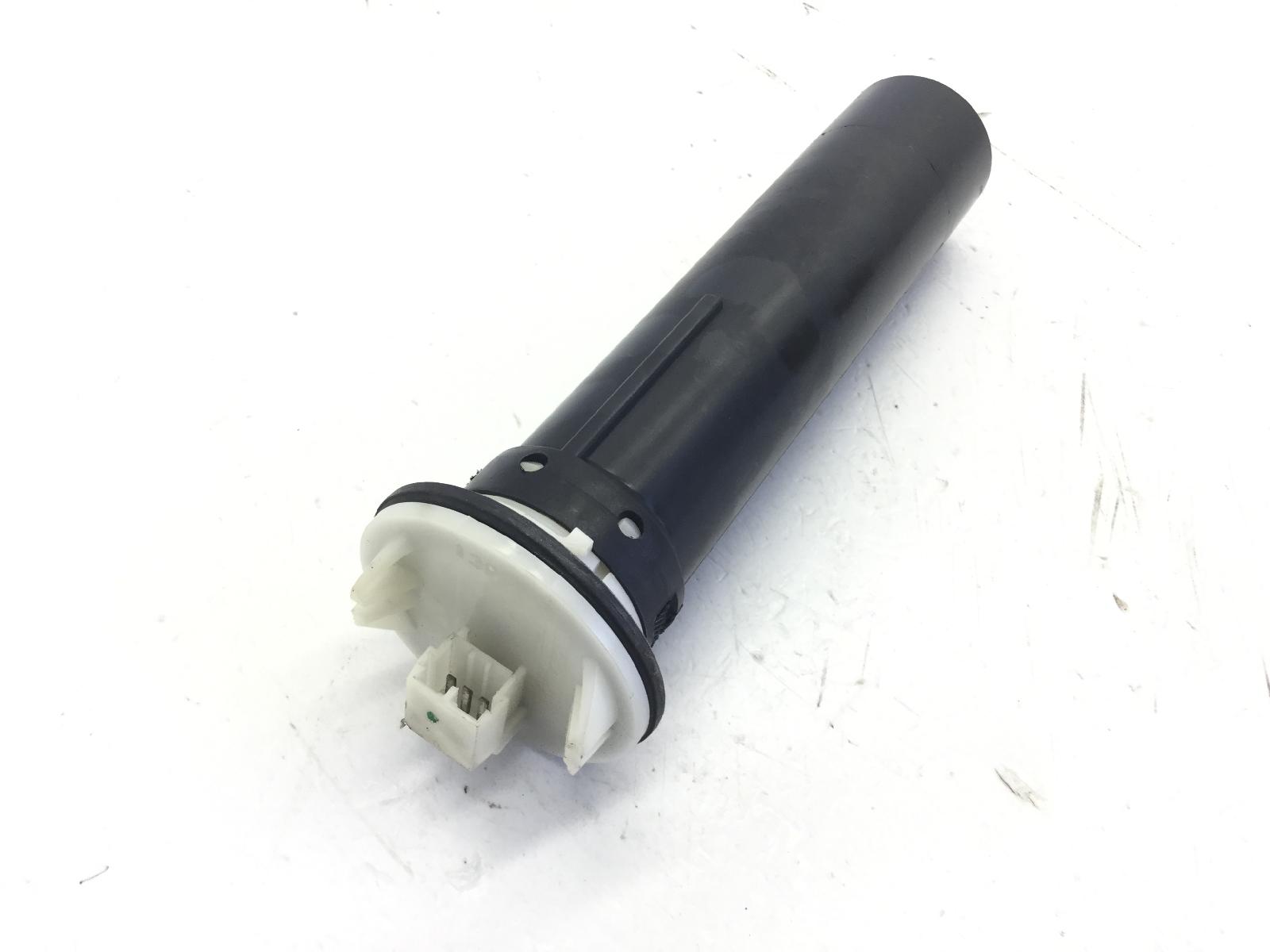 Piaggio vespa lx 4v 4t 50 galleggiante sonda livello benzina carburante 2009 2013 c38700