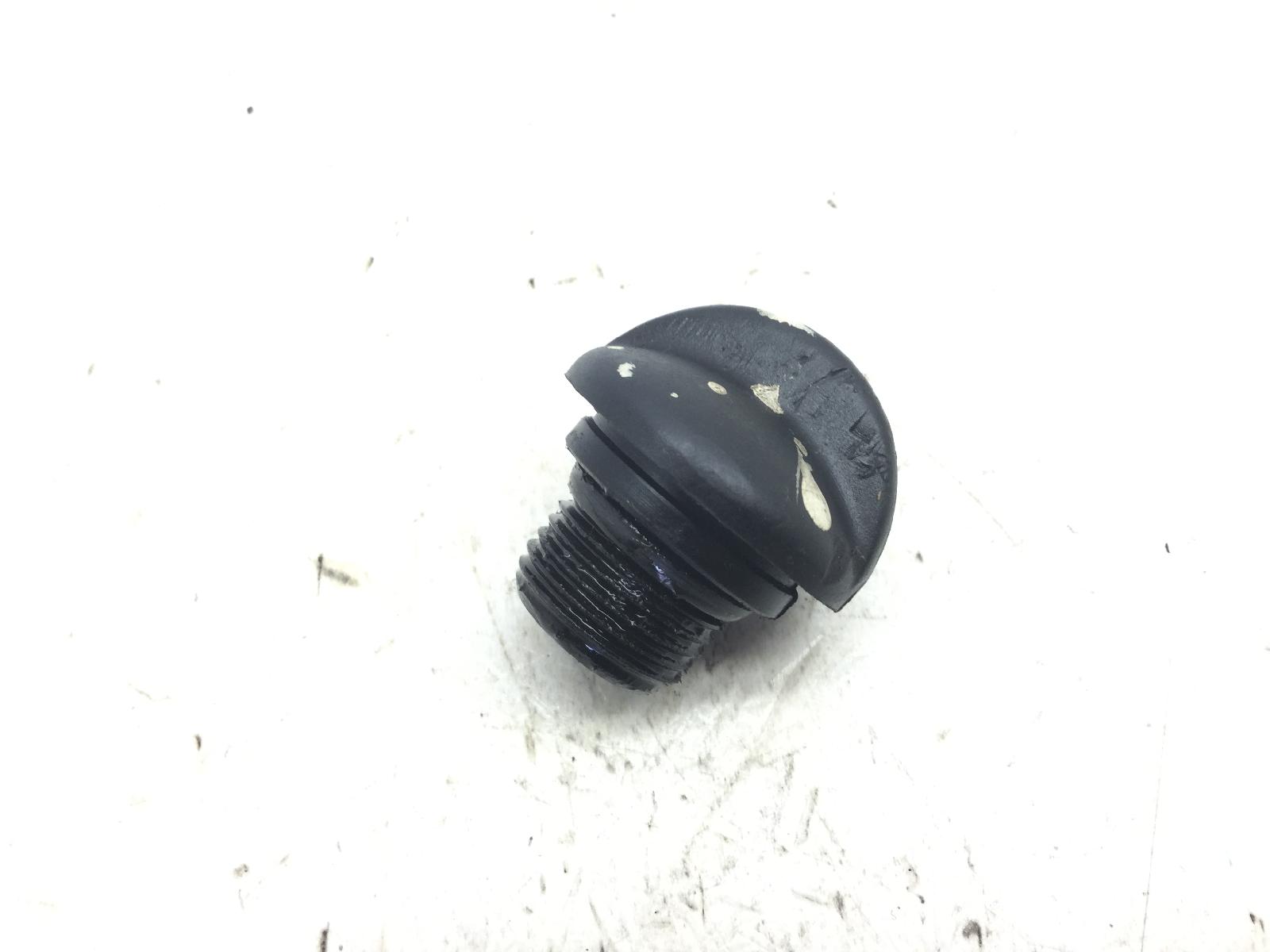 Piaggio vespa lx 4v 4t 50 tappo coppa olio carter 2009 2013 c38700