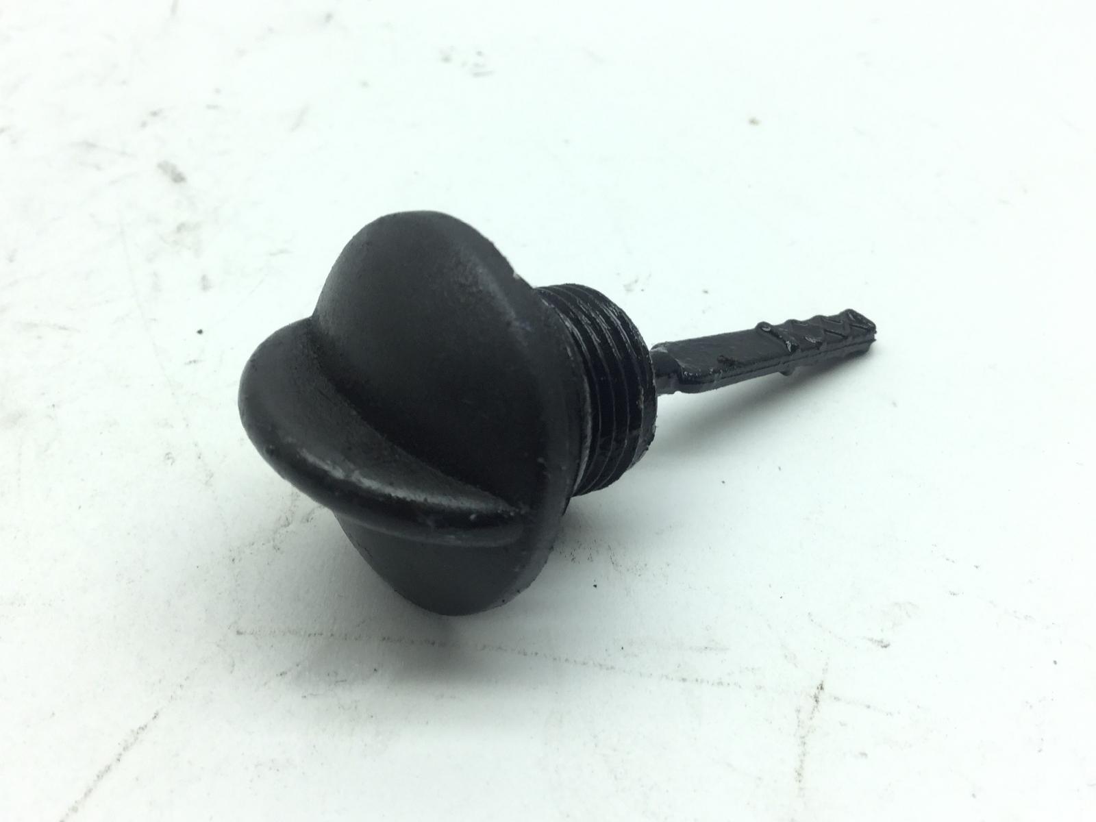 Piaggio vespa lx 4v 4t 50 tappo asta livello carter coppa olio 2009 2013 c38700