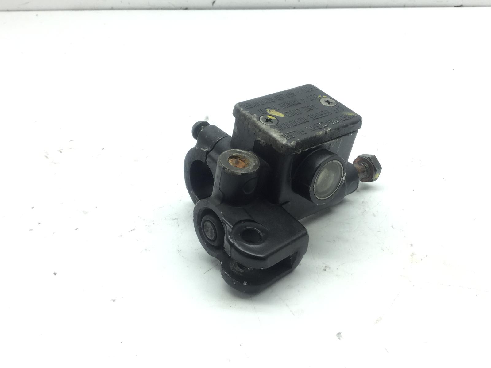 Piaggio vespa lx 4v 4t 50 pompa freno anteriore destra 2009 2013 c38700