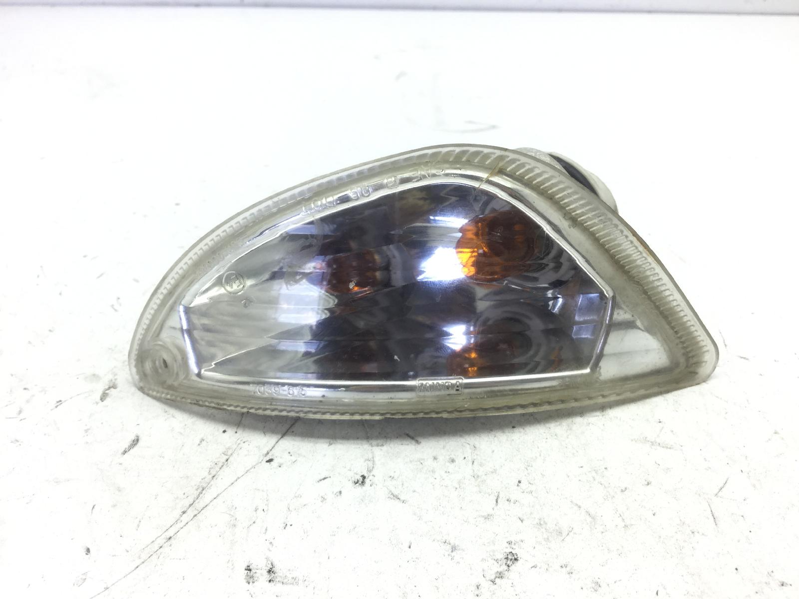 Piaggio vespa lx 4v 4t 50 freccia posteriore destra 2009 2013 c38700