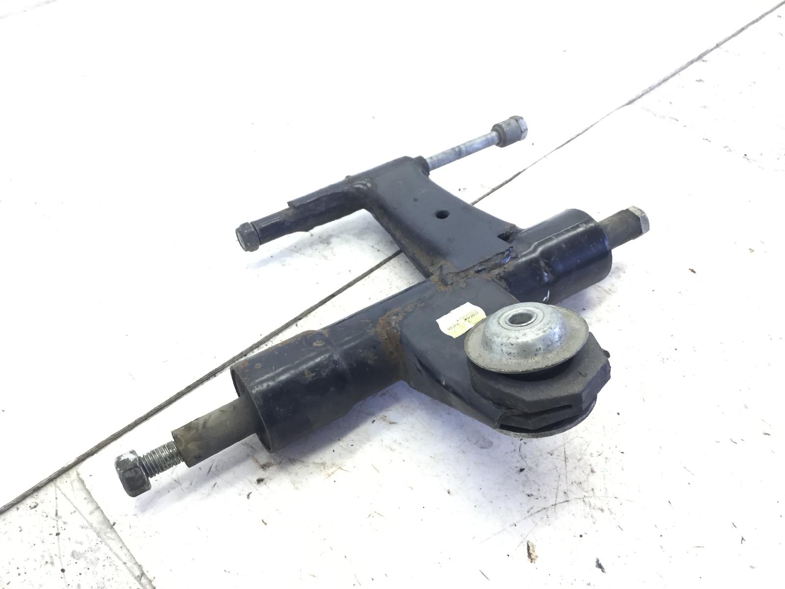 Piaggio vespa lx 4v 4t 50 staffa supporto motore 2009 2013 c38700