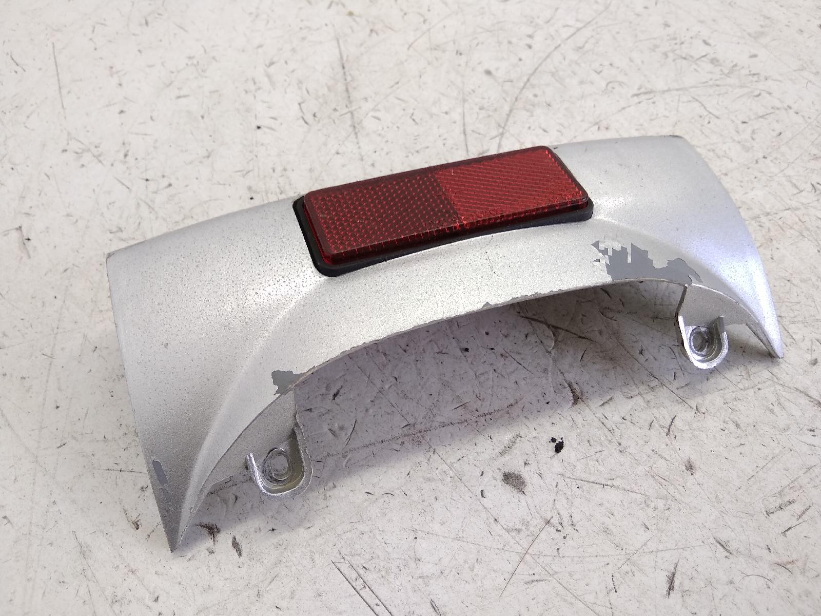 Kymco dink classic euro 2 50 carena codino centrale posteriore 2003 2003 t80000