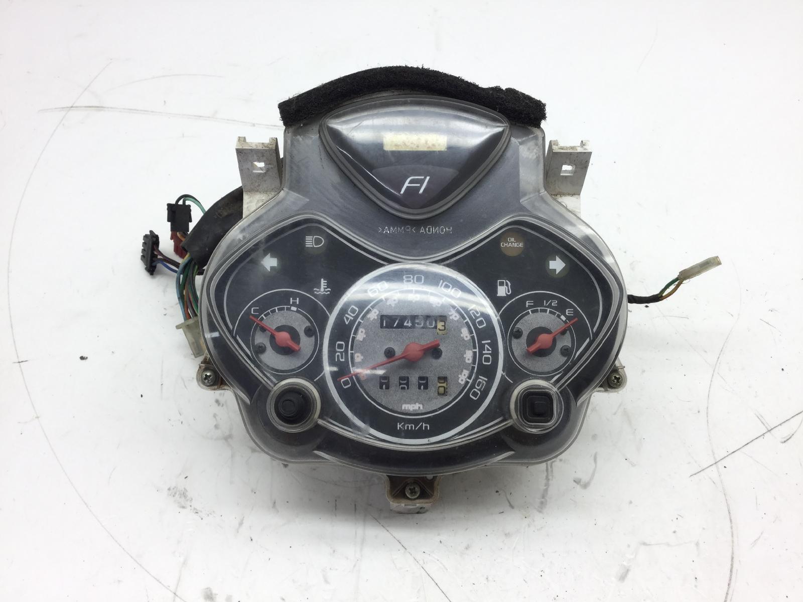Honda ps i 125 strumentazione contachilometri tachimetro 2010 2010 zdckf09a09f080227