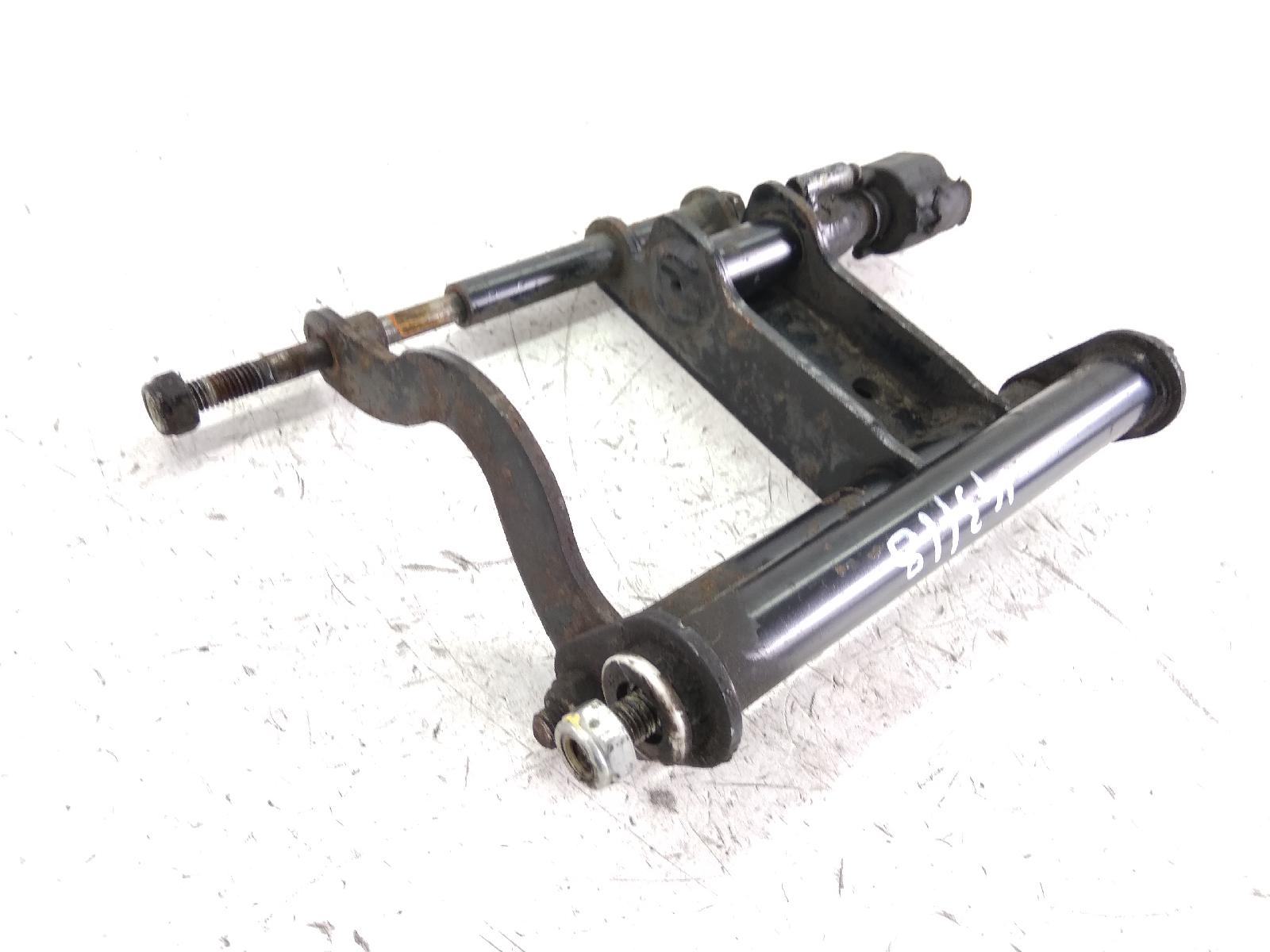Piaggio fly 4t 4v 50 staffa supporto motore * gomma silent usurata 2012 2013 rp8c521