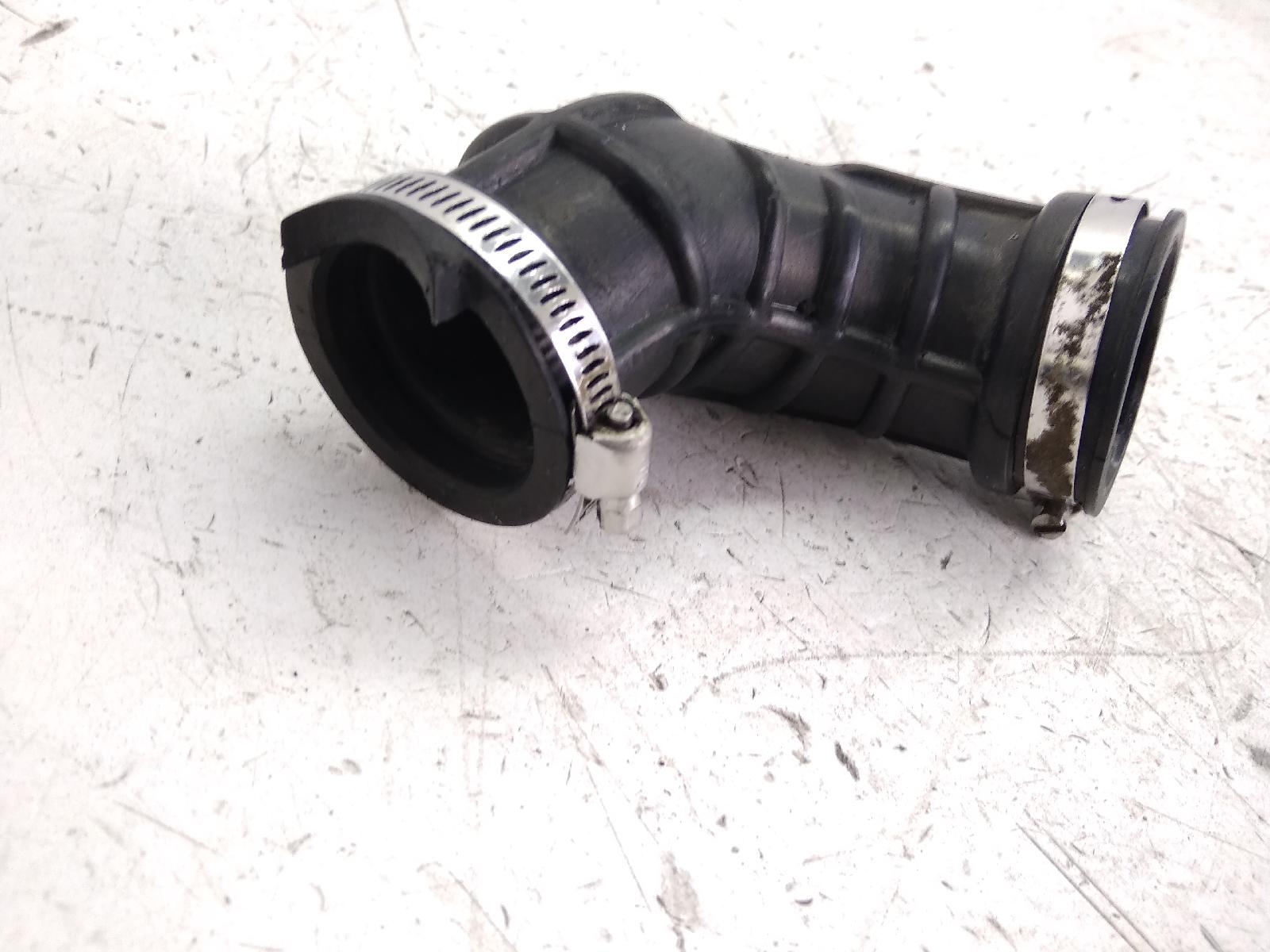 Piaggio fly 4t 4v 50 collettore condotto cassa scatola filtro aria 2012 2013 rp8c521