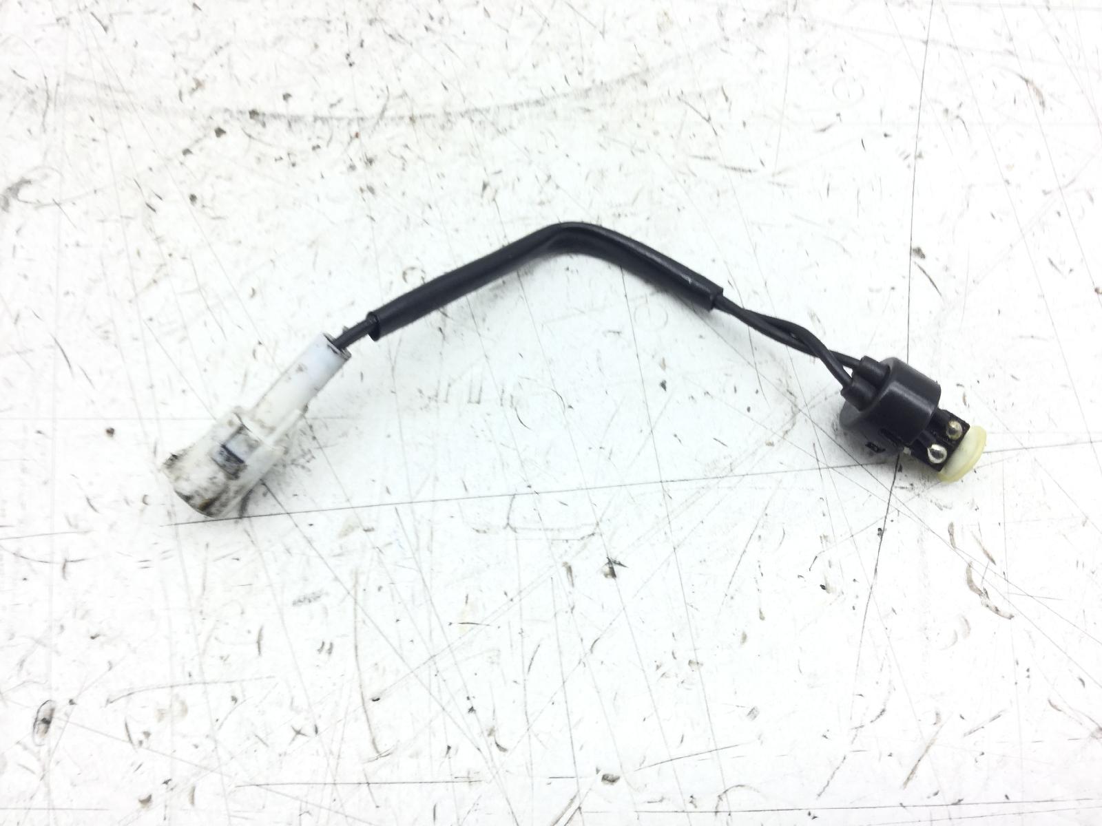 Piaggio fly 4t 4v 50 sensore pulsante stop freno posteriore 2012 2013 rp8c521