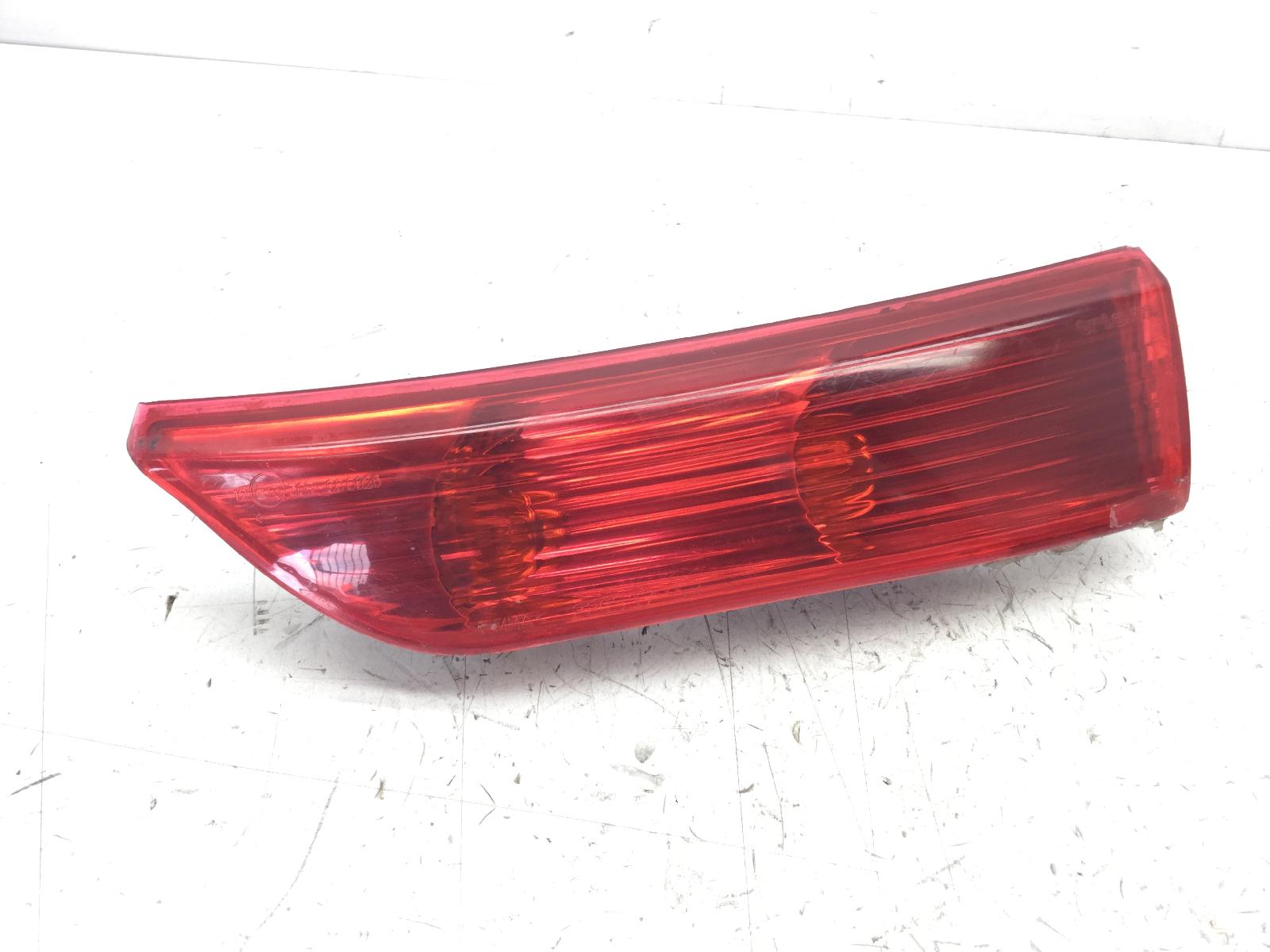 Piaggio x8 euro 3 400 fanale freccia posteriore sinistro con aletta rotta 2006 2008 m52100
