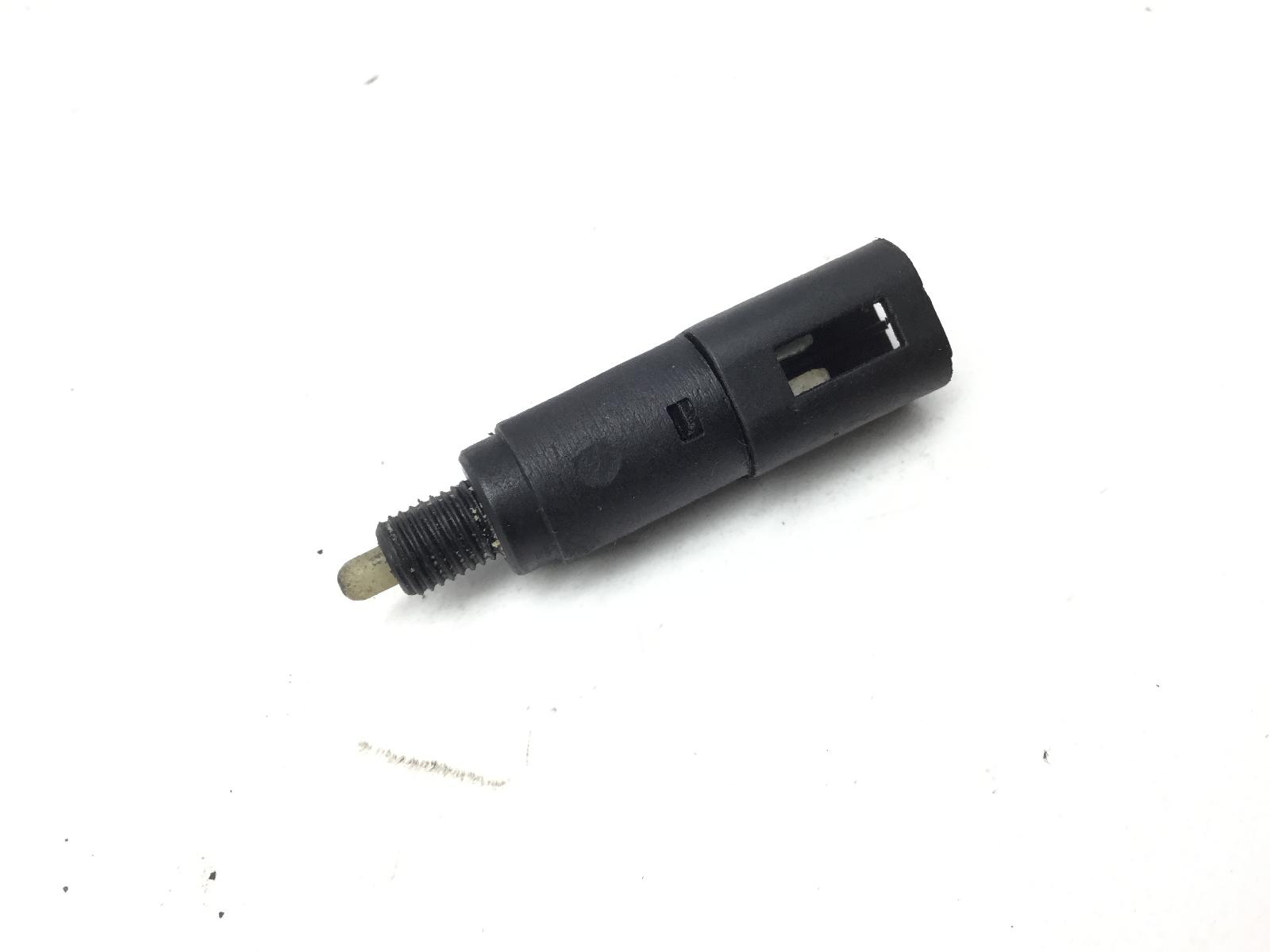Piaggio x8 euro 3 400 sensore pulsante stop microstop freno posteriore 2006 2008 m52100