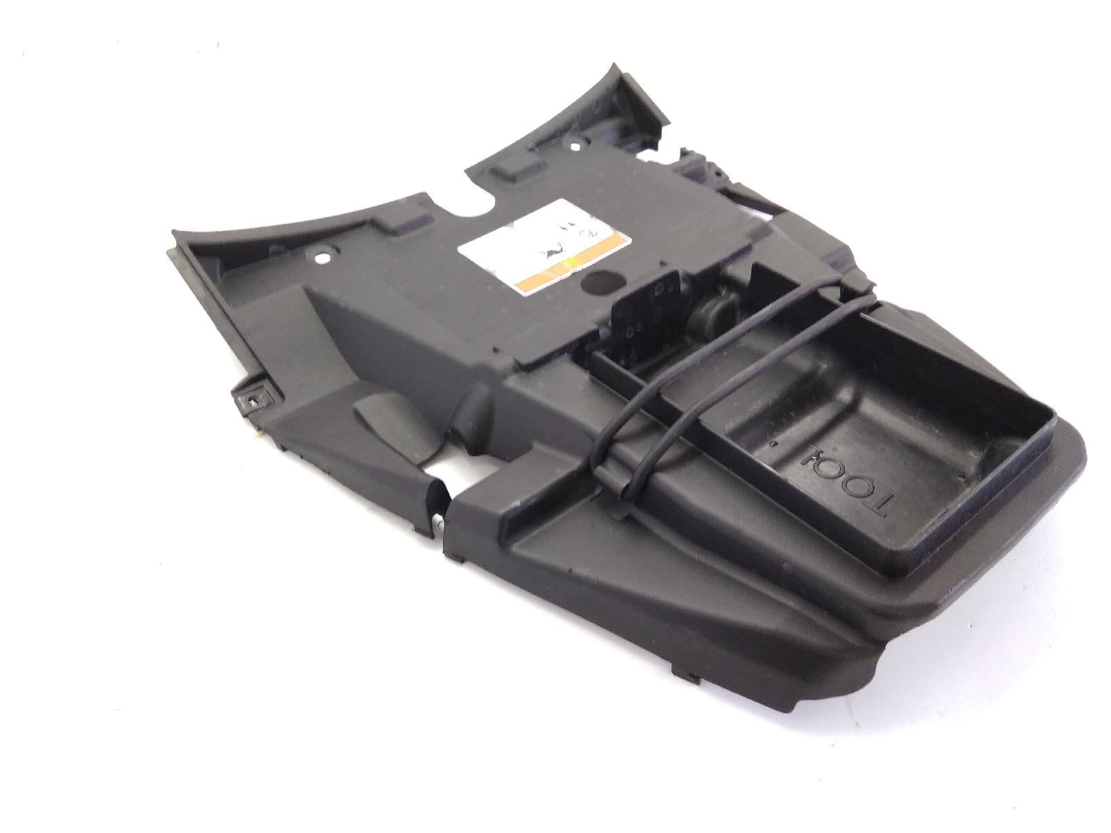 Honda sw-t abs 600 carena coperchio sottosella 2011 2011 jh2pf01d2bk