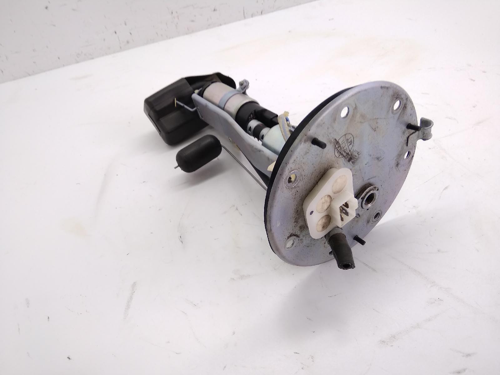 Honda sw-t abs 600 pompa serbatoio benzina carburante 2011 2011 jh2pf01d2bk