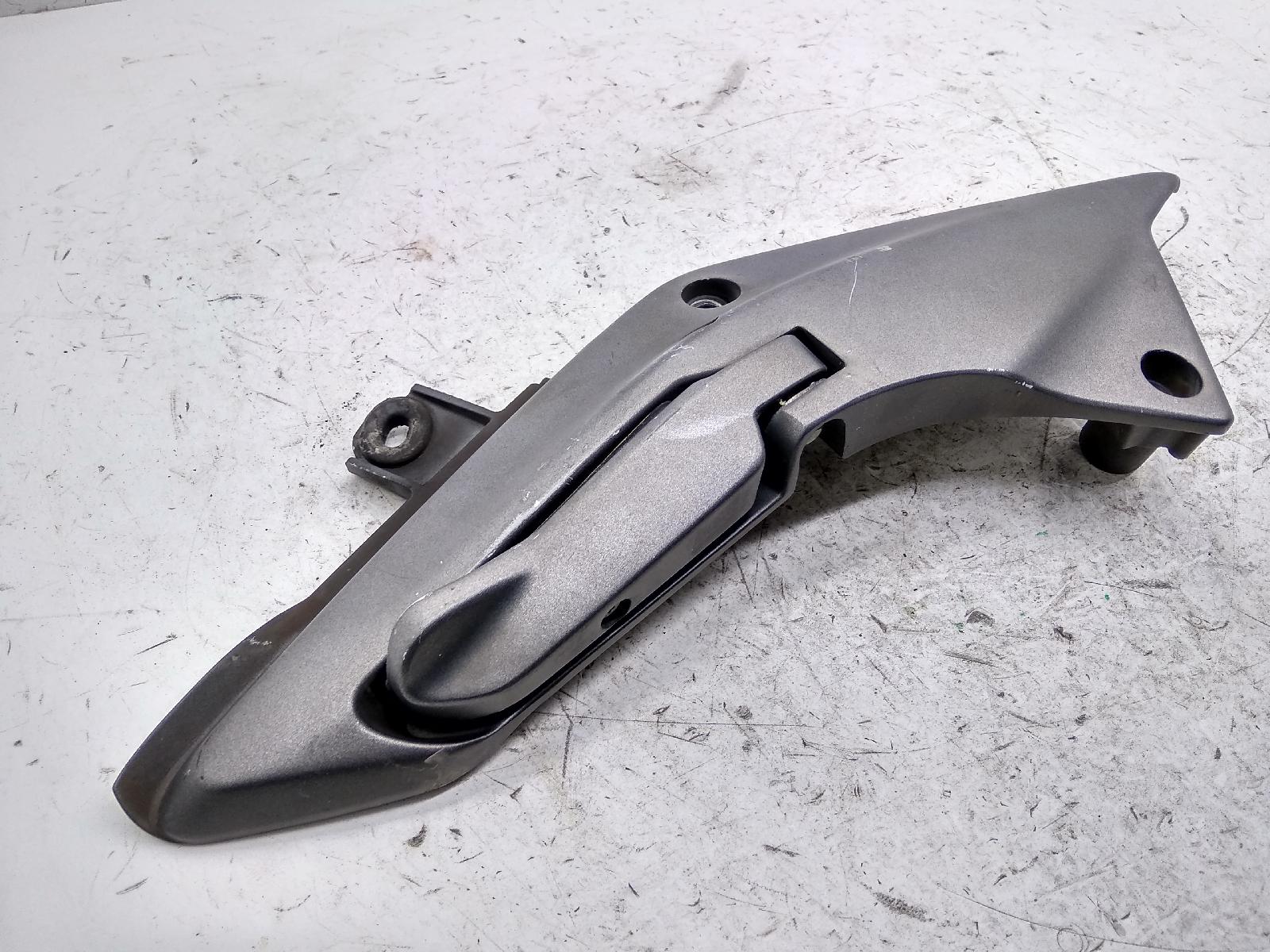 Honda sw-t abs 600 pedana posteriore destra e supporto 2011 2011 jh2pf01d2bk