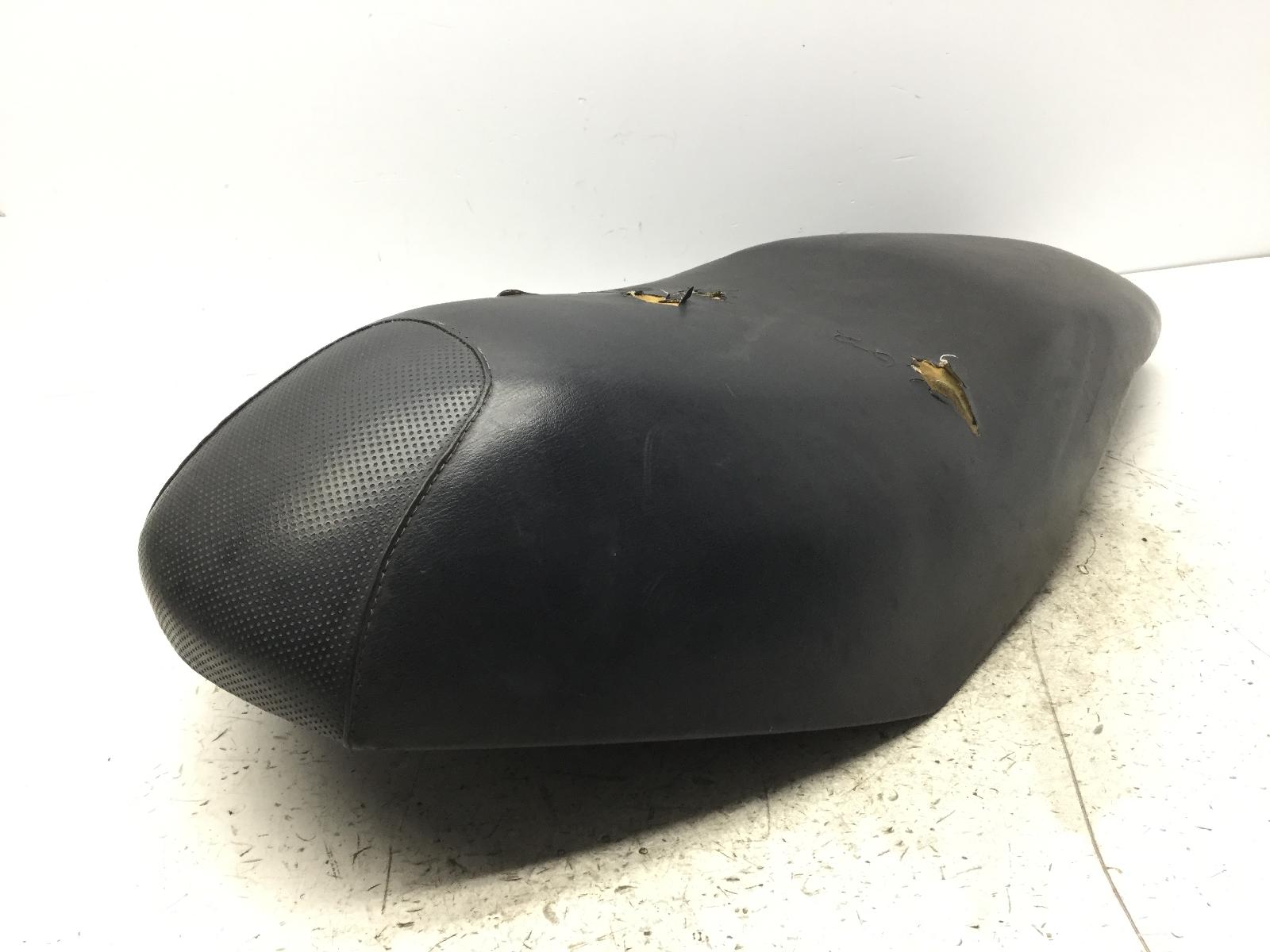 Malaguti f12 r phantom ac 50 sella saddle con strappi su fodera 2007 2008
