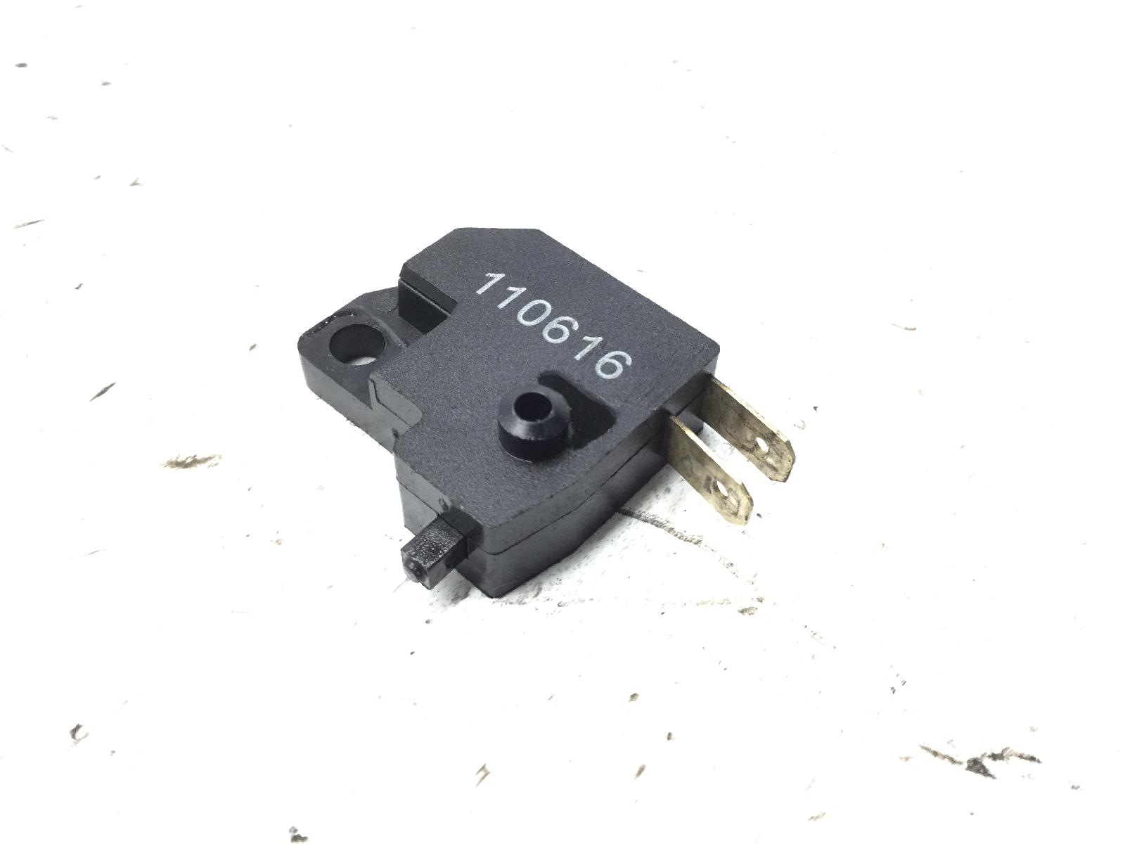Garelli xo 125 sensore pulsante stop microstop freno anteriore 2011 2011 zk8xa124b