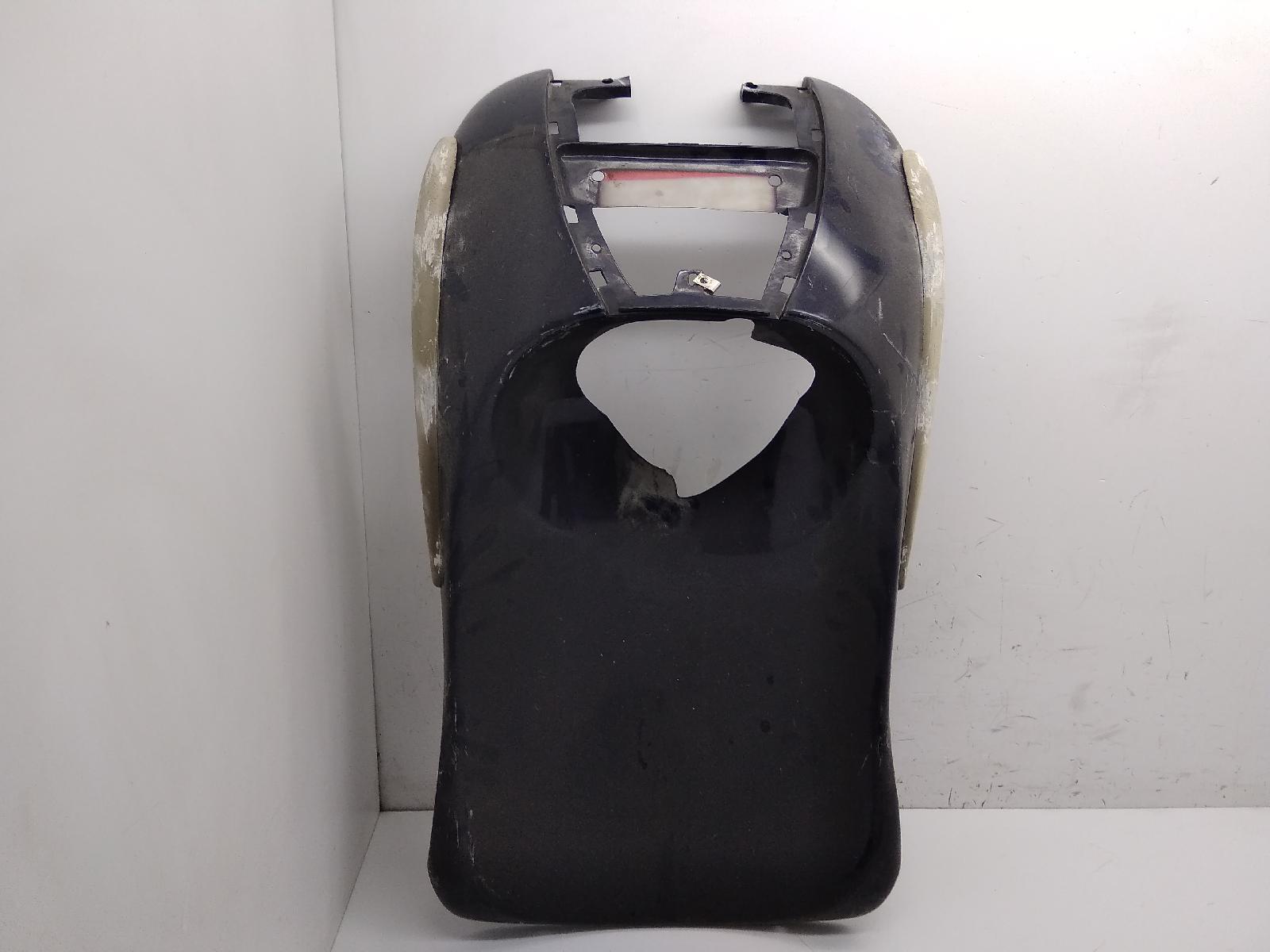 Aprilia scarabeo ditech ie 2t 50 carena scudo anteriore con rottura 2001 2004 sca00