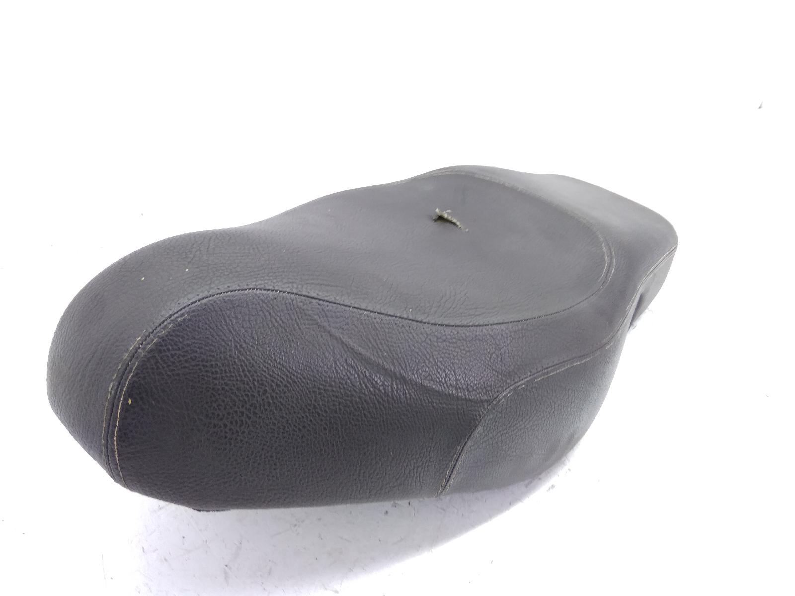 Aprilia scarabeo ditech ie 2t 50 sella saddle con strappo su fodera 2001 2004 sca00