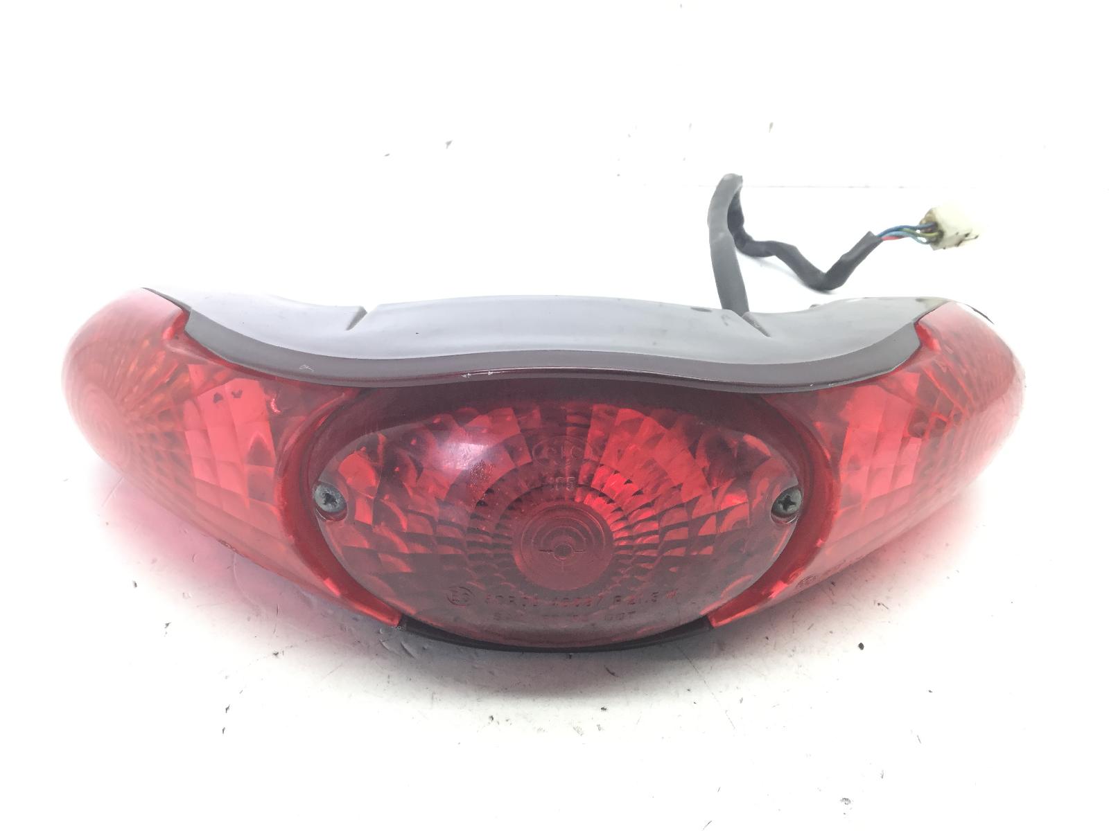 Aprilia scarabeo ditech ie 2t 50 faro fanale posteriore rosso frecce 2001 2004 sca00