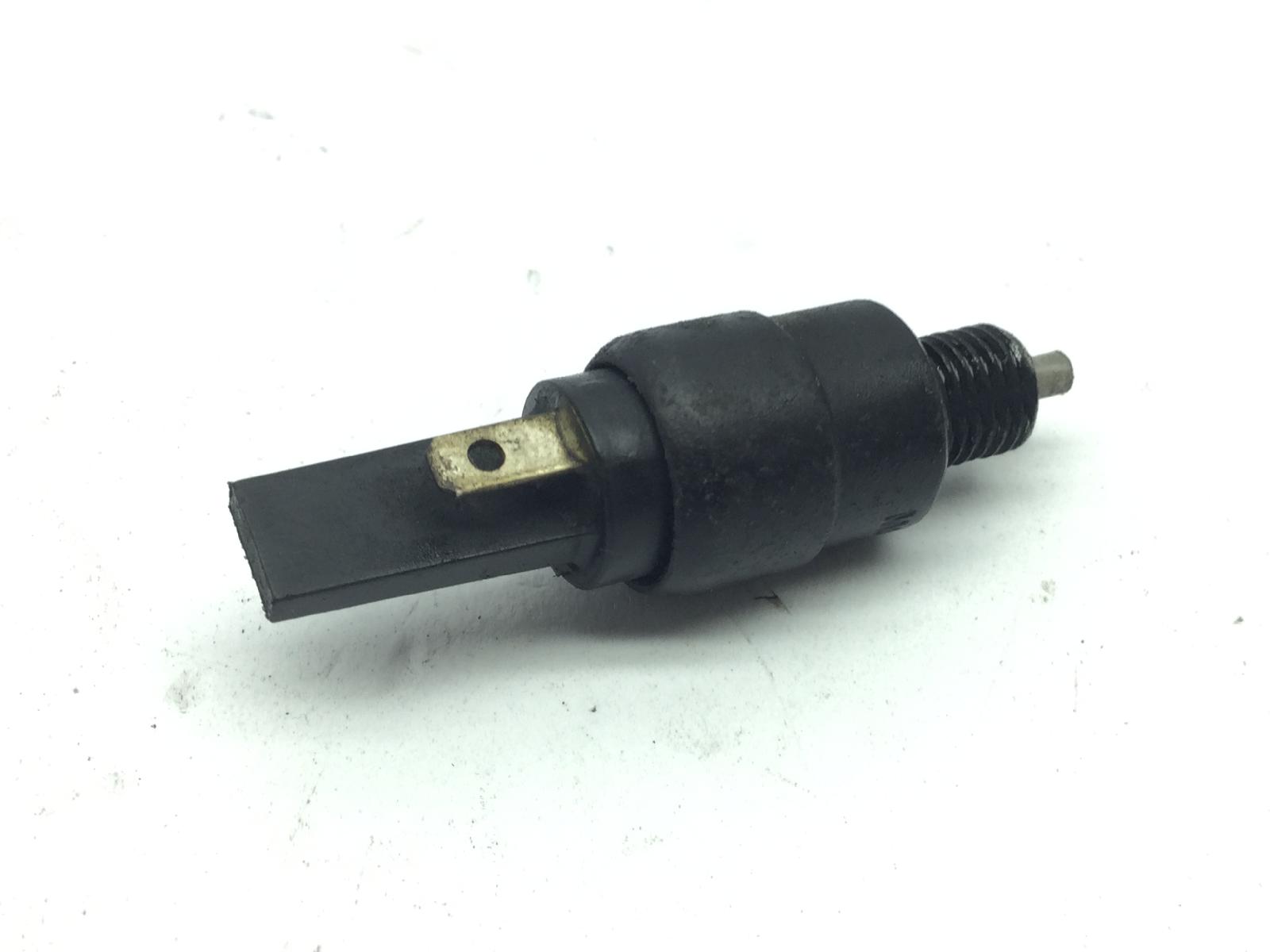 Aprilia scarabeo ditech ie 2t 50 sensore microstop freno anteriore destro 2001 2004 sca00