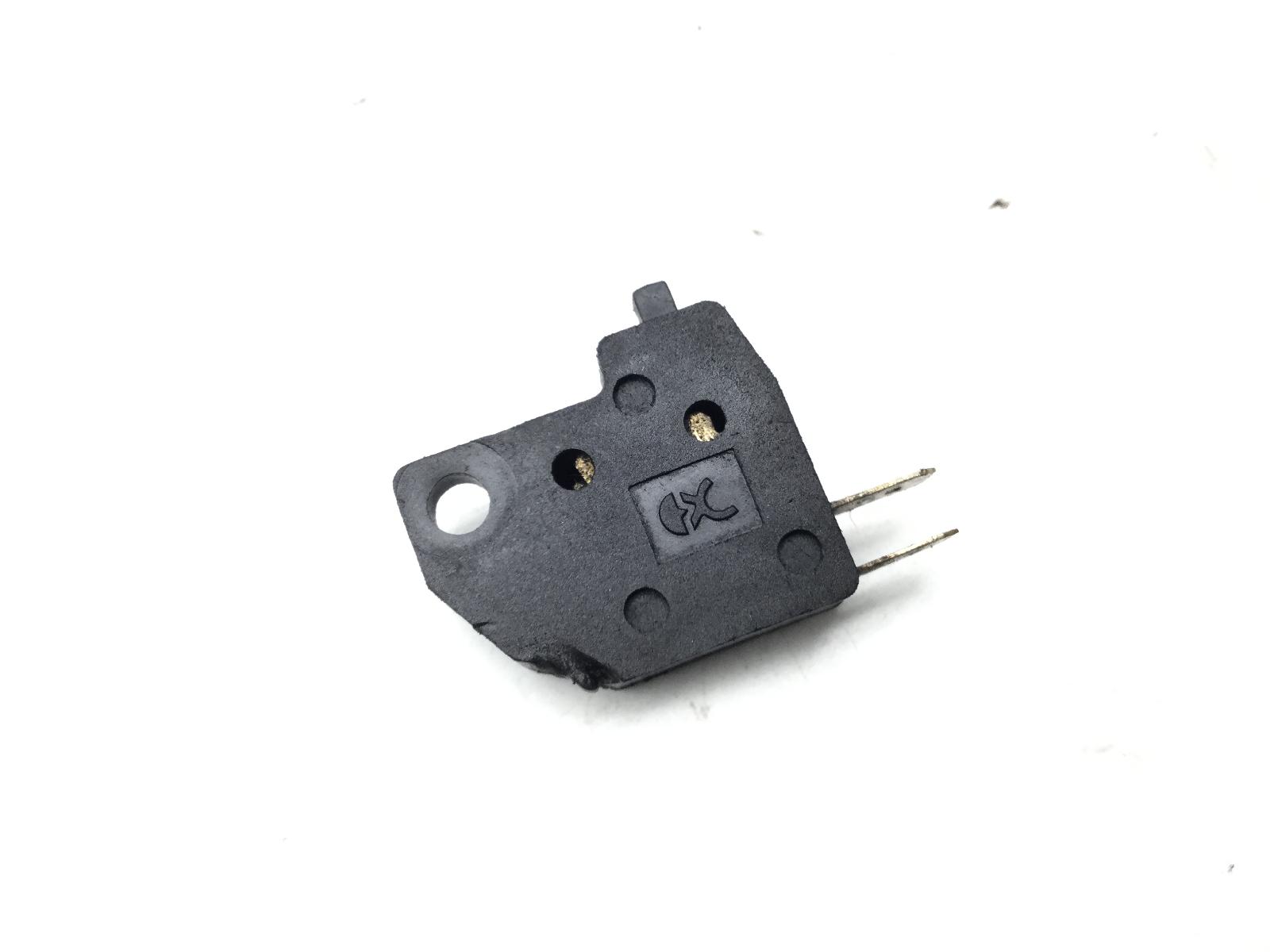 Kymco agility r12 4t 50 pulsante sensore stop microstop freno anteriore 2007 2008 u60050