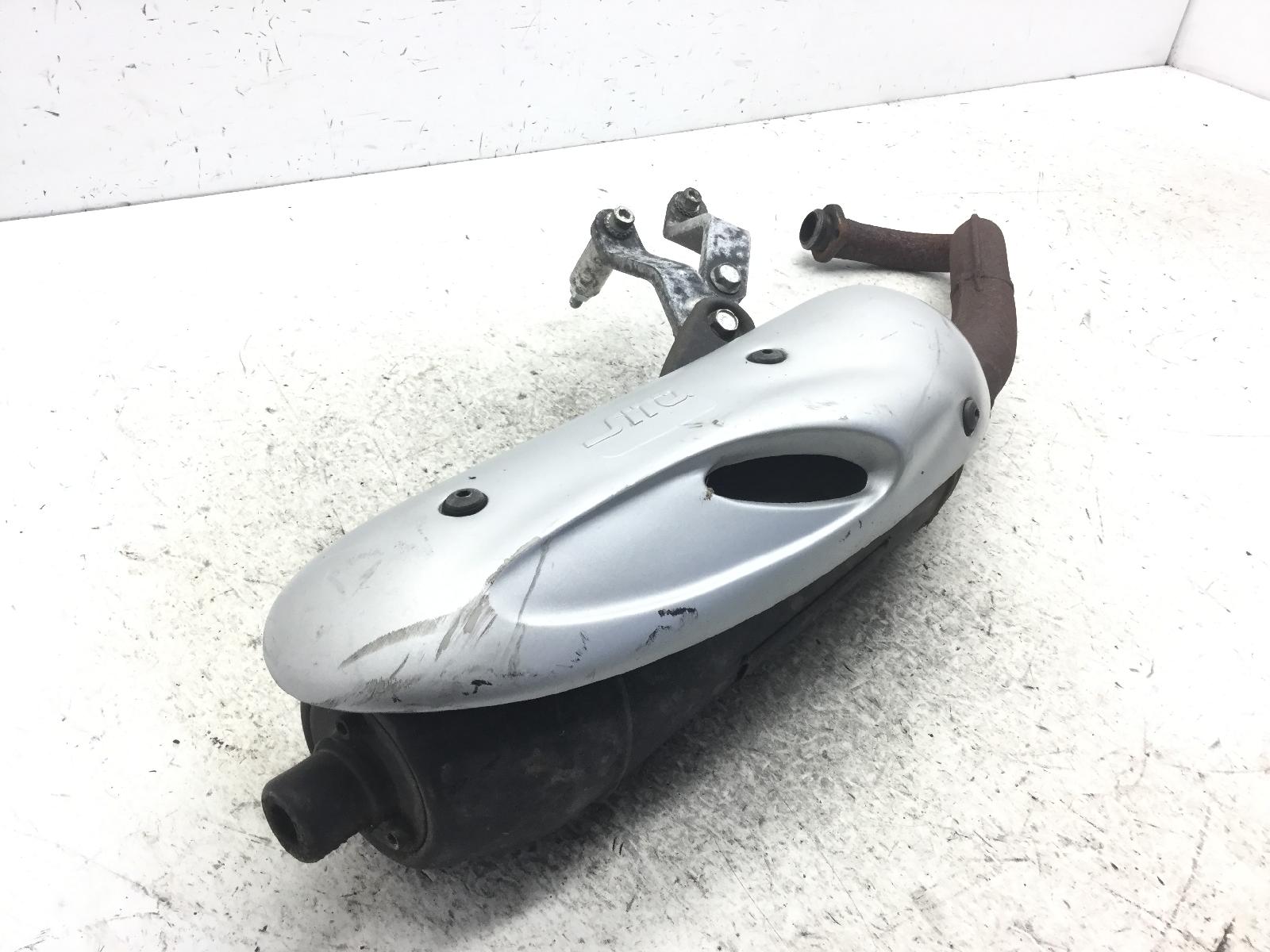 Piaggio nrg extreme 50 scarico marmitta e staffa supporto sito 1999 2000 c2200