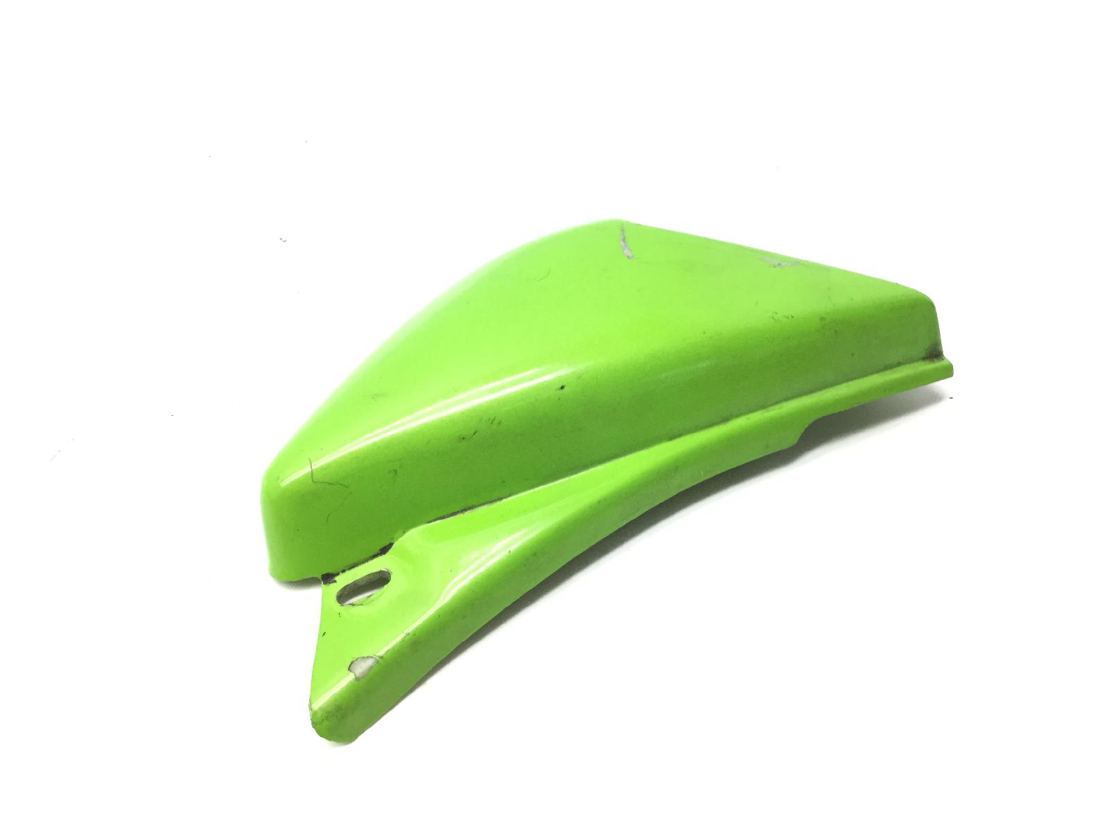 Piaggio nrg extreme 50 coperchio destro carena fiancata posteriore 1999 2000 c220