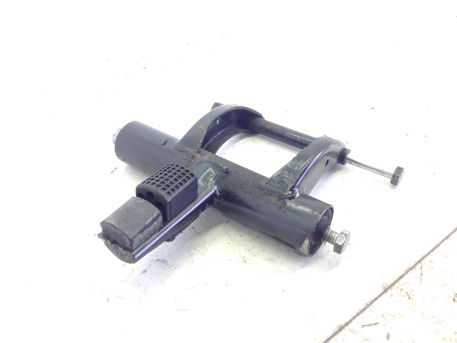 Piaggio nrg extreme 50 staffa supporto motore 1999 2000 c220