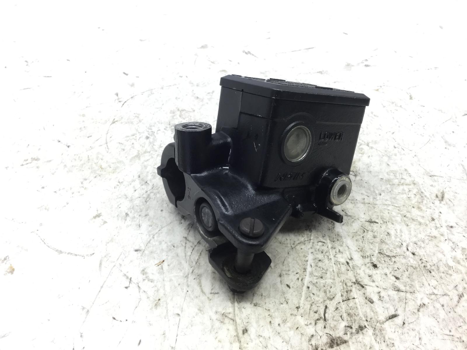 Kawasaki zr-7 750 pompa freno anteriore destra 2001 2001 zr750ffa