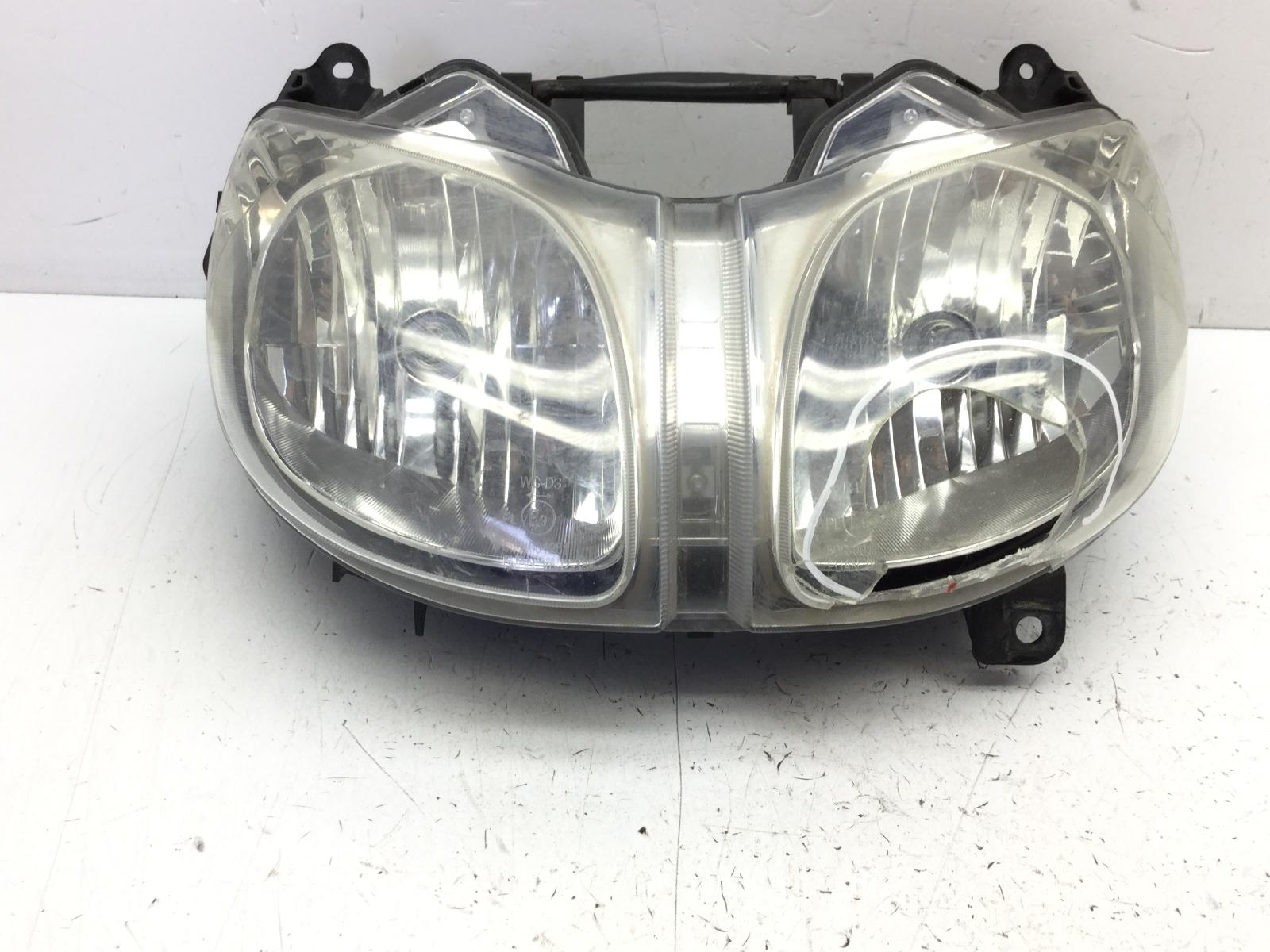 Yamaha xenter hw 150 portalampede cavi e gommini (il faro è rotto) 2012 2016 sg231