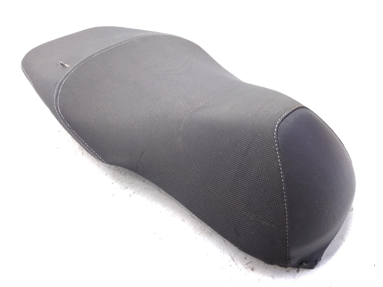 Yamaha xenter hw 150 sella saddle con fodera strappata 2012 2016 sg231