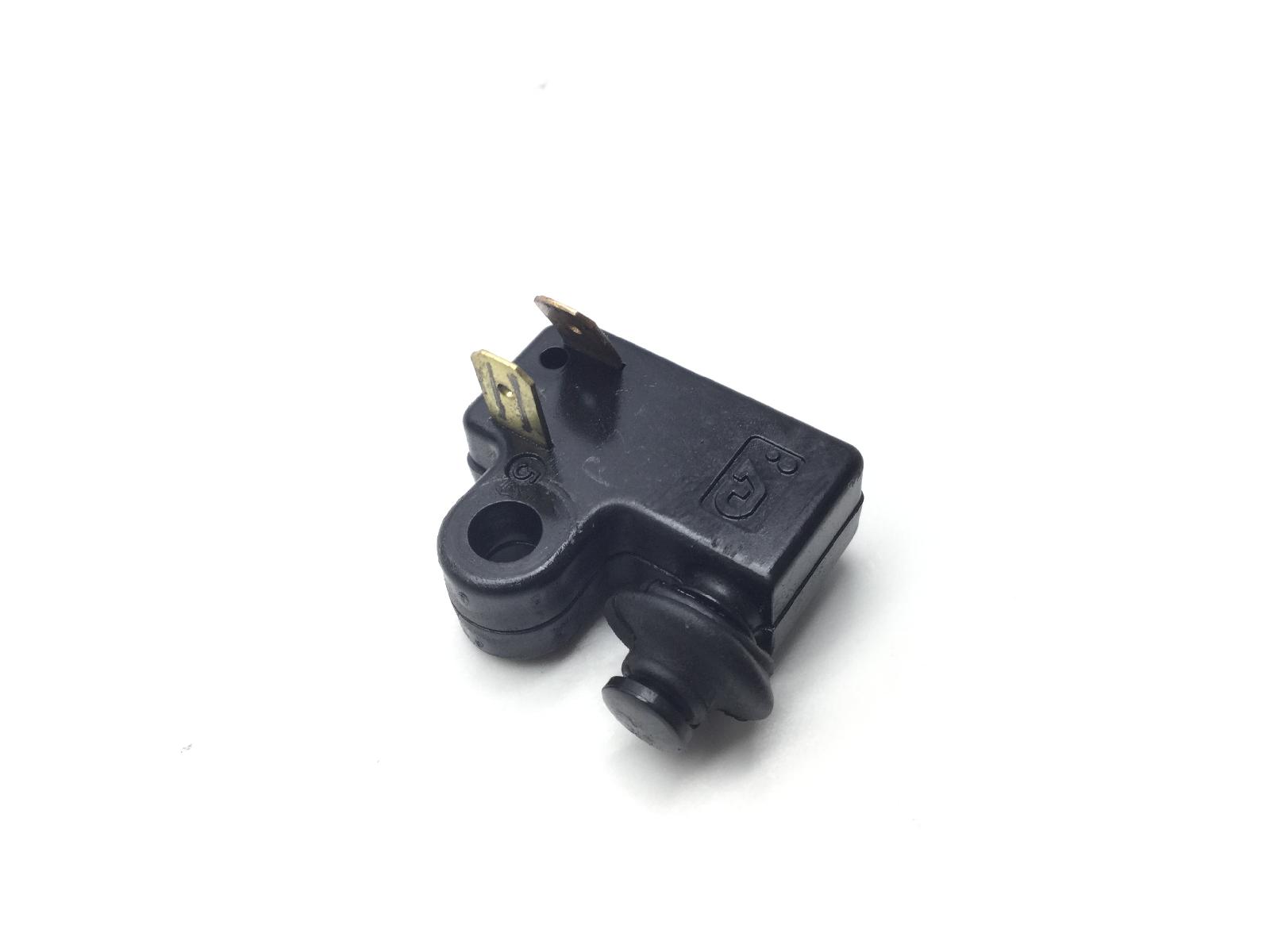 Yamaha xenter hw 150 sensore stop microstop freno posteriore sinistro 2012 2016 sg231
