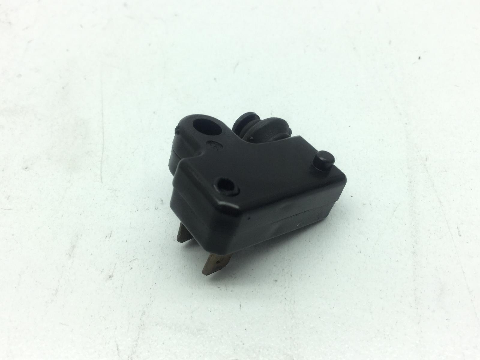Yamaha xenter hw 150 sensore stop microstop freno posteriore sinistro 2012 2016 sg231