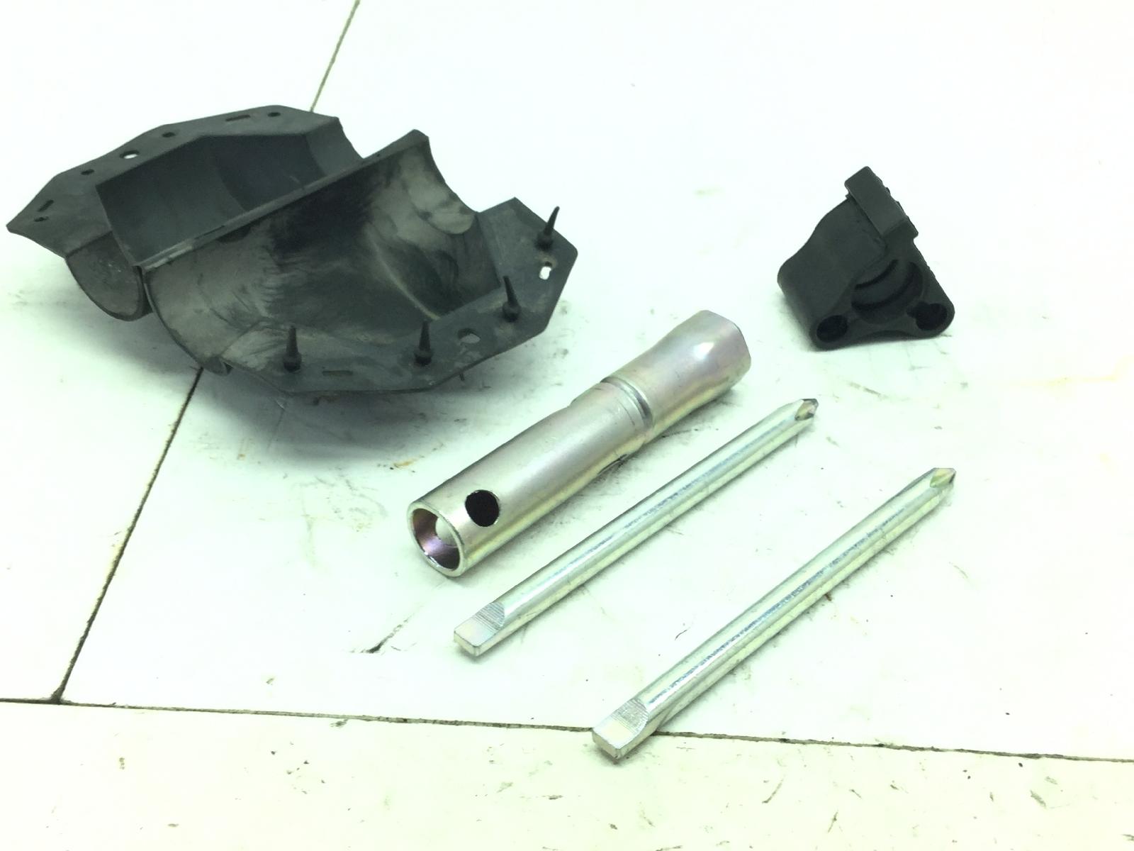 Yamaha xenter hw 150 kit attrezzi attrezzatura di bordo 2012 2016 sg231