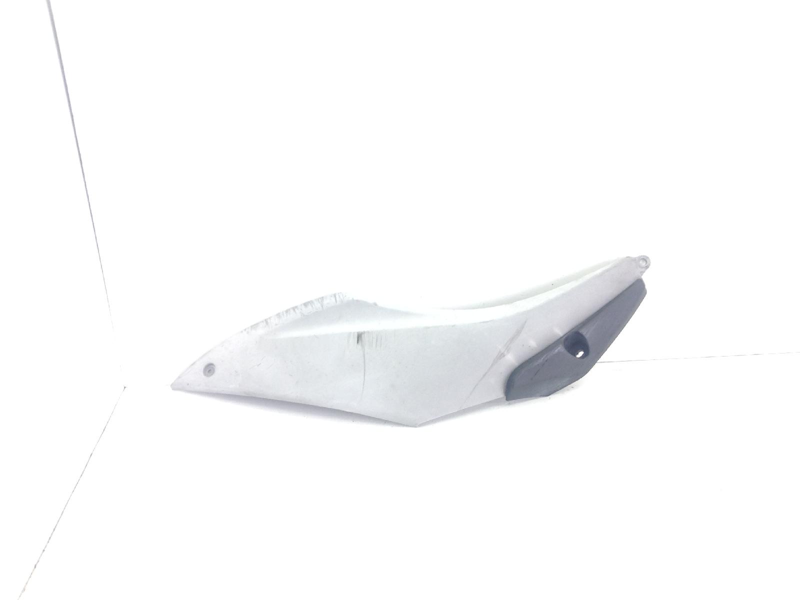 Yamaha xenter hw 150 carena fianchetto sottopedana destro 2012 2016 sg231