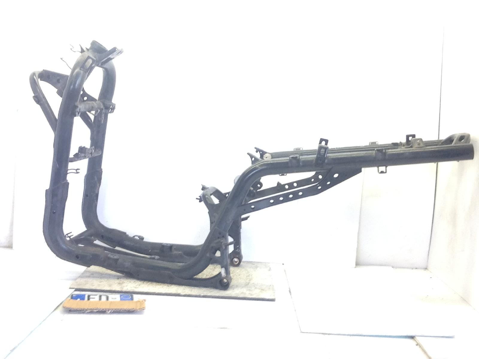 Yamaha xenter hw 150 telaio immatricolato - p.p a carico acquirente 2012 2016 sg231