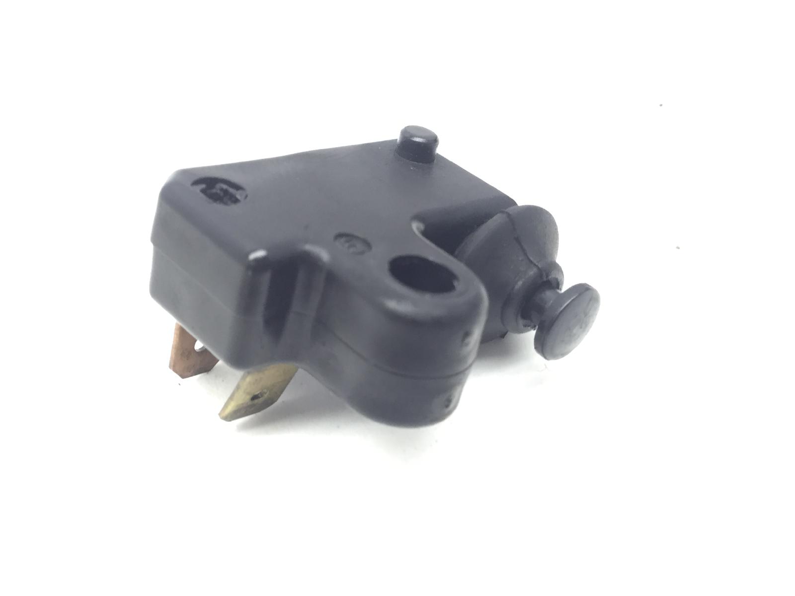Yamaha x-city vp 250 sensore stop microstop freno posteriore sinistro 2009 2012 sg192