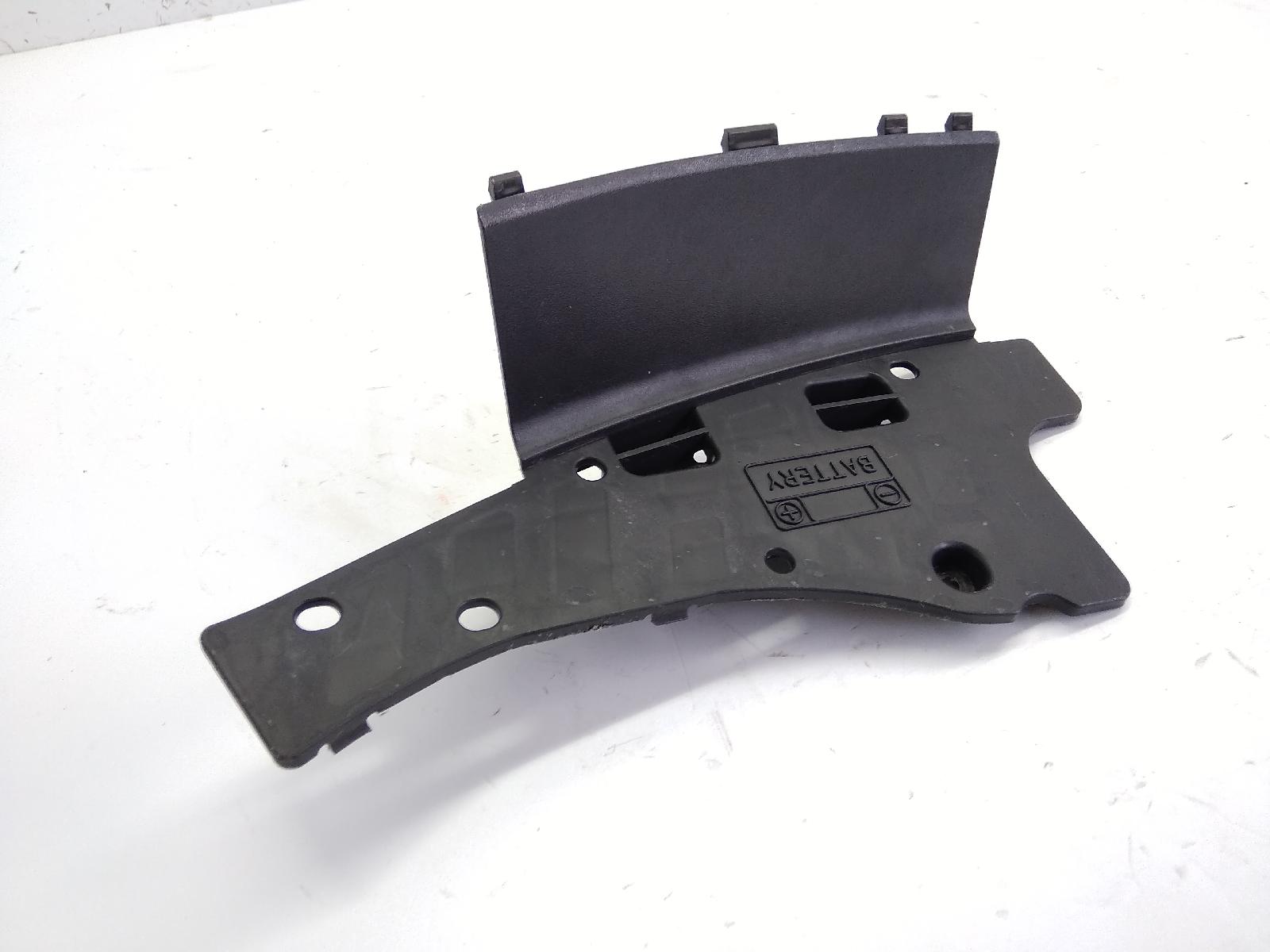 Suzuki burgman 200 tappo coperchio batteria 2011 2012 cd112