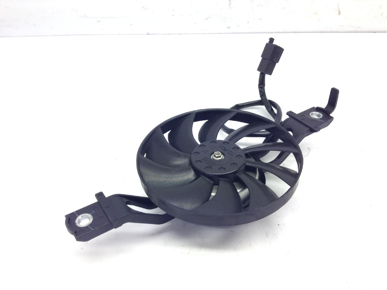 Suzuki burgman 200 elettroventola radiatore 2011 2012 cd112
