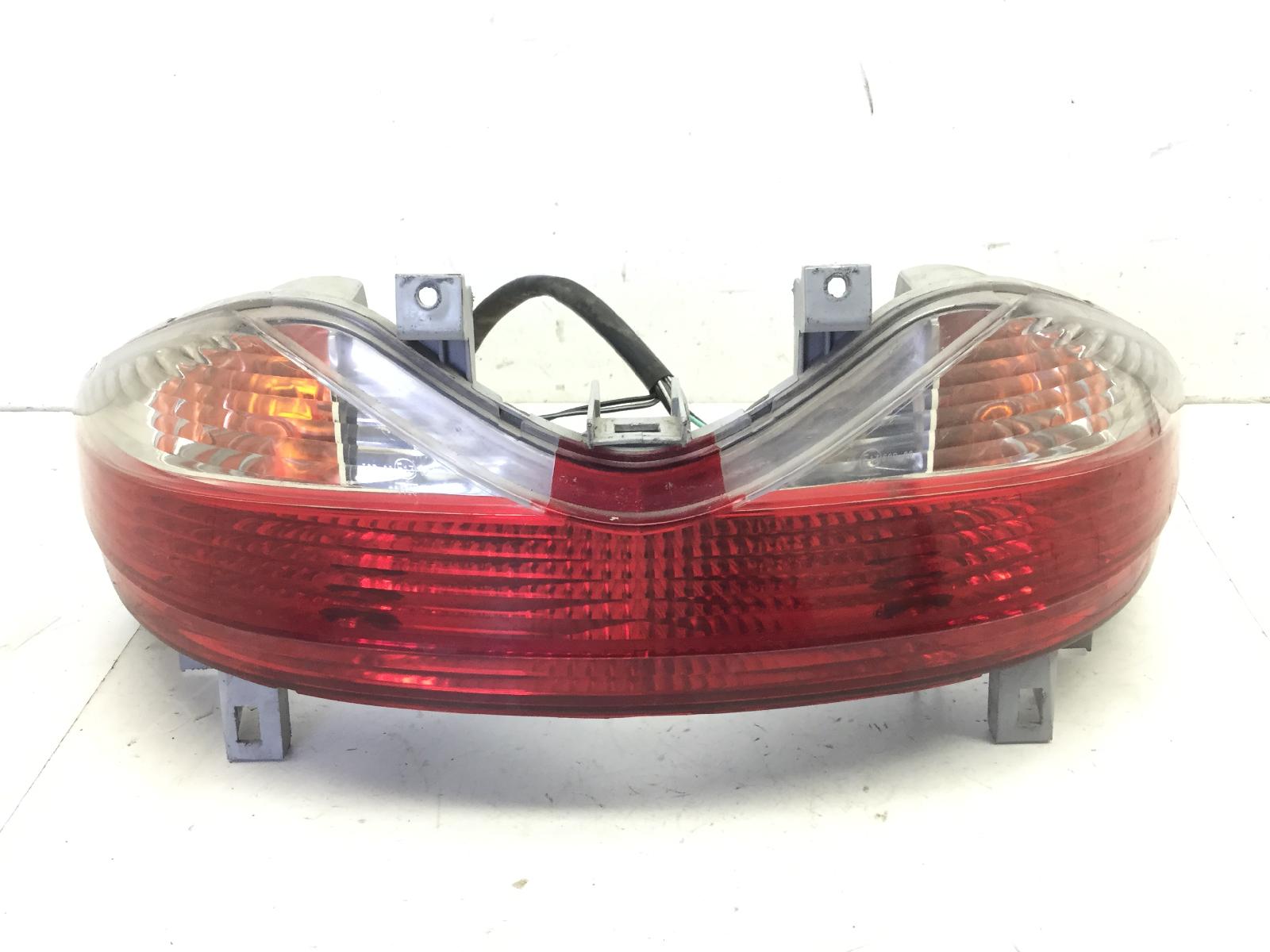 Faro fanale stop frecce posteriore suzuki burgman 200 2011 2012 cd112