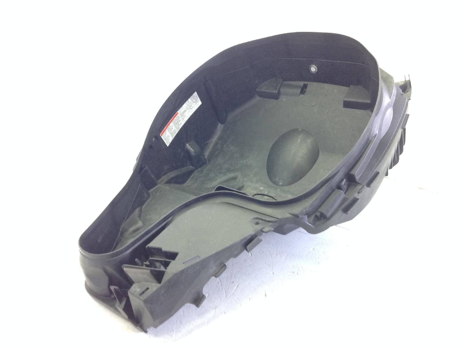 Suzuki burgman 200 carena vano sottosella 2011 2012 cd112