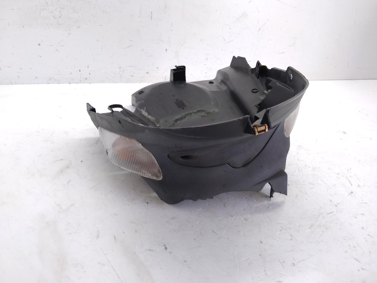 Peugeot speedfight 2t 50 parafango posteriore tagliato con frecce 2000 2001 vgas2ab