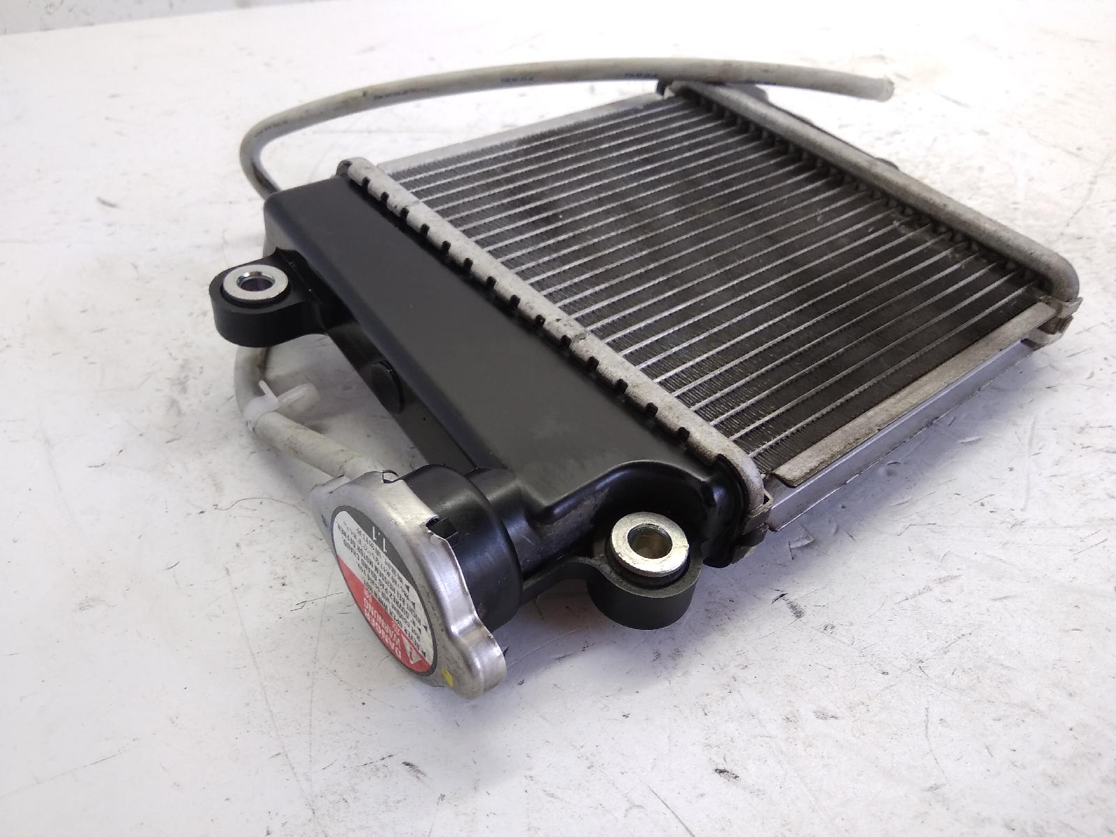 Yamaha n-max gpd125a 125 radiatore e tappo 2015 2015 se931