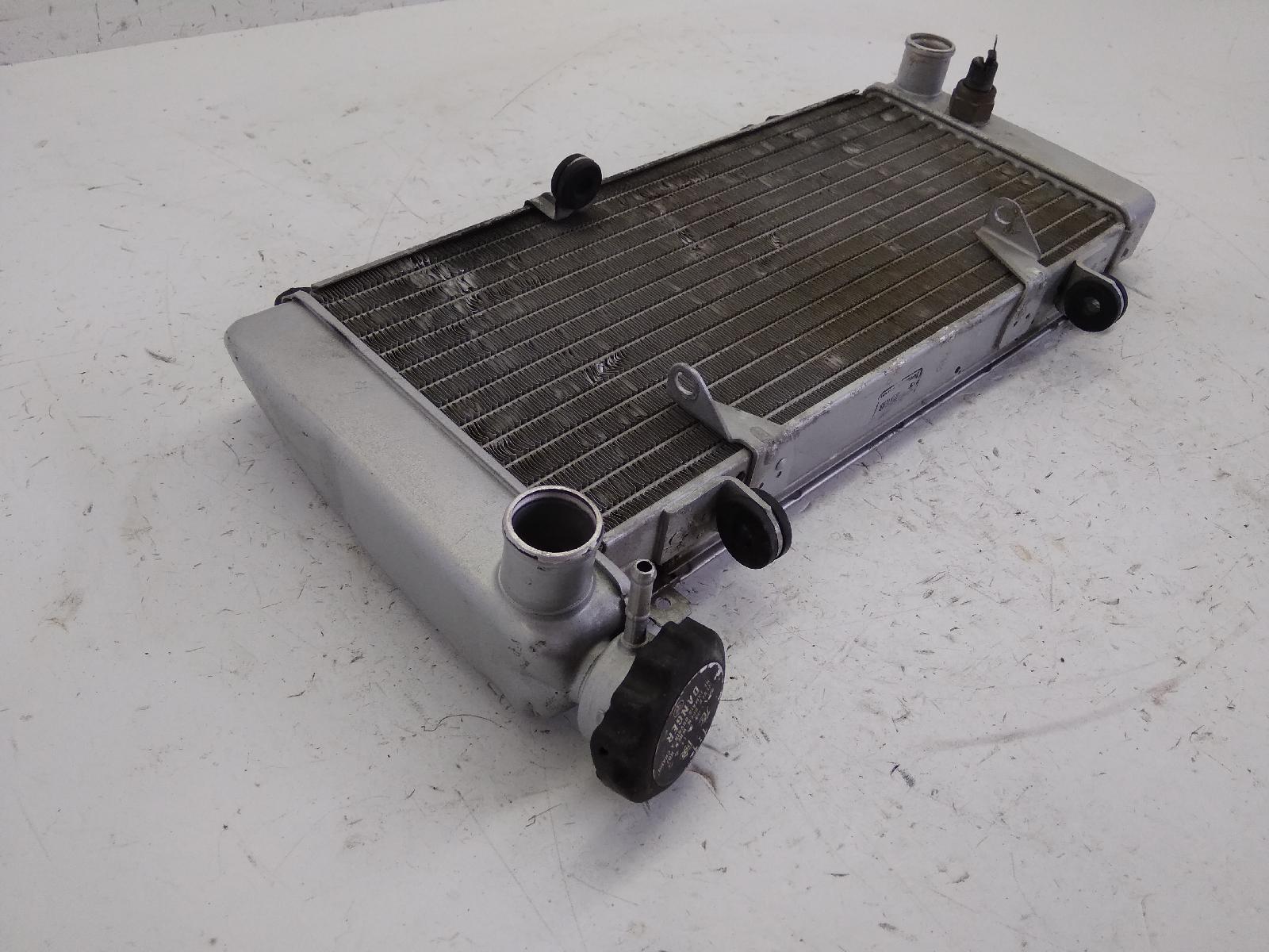 Honda vfr f 750 radiatore con tappo e griglia 1988 1989 j%2fk+rc24