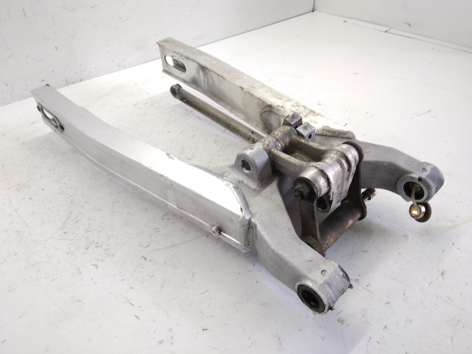 Honda vfr f 750 forcellone posteriore e leveraggio ammortizzatore 1988 1989 j%2fk+rc24