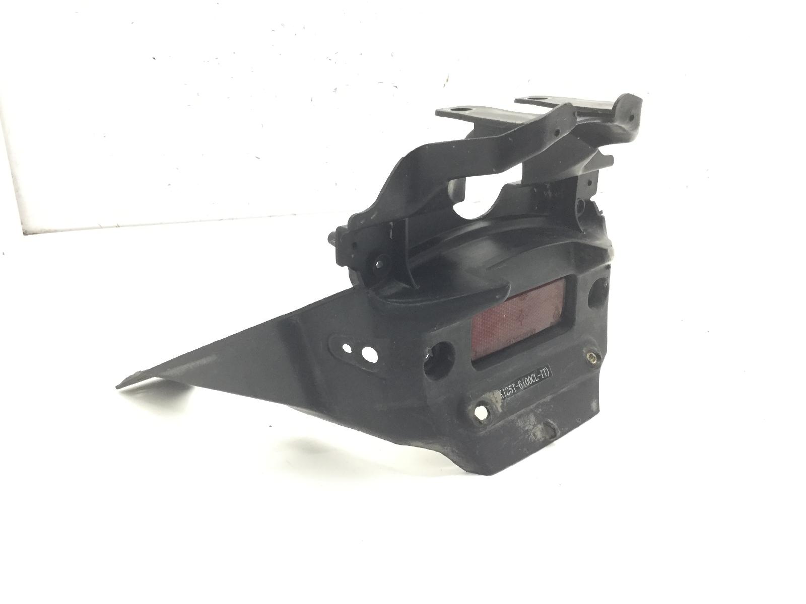 Kymco agility 4t r12 125 carena supporto fanale faro posteriore 2006 2006 u62000