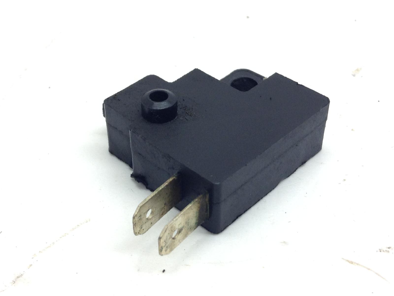 Kymco agility 4t r12 125 sensore stop microstop freno anteriore destro 2006 2006 u62000