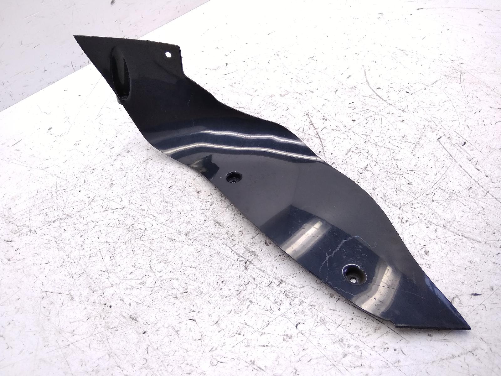 Suzuki gsx-f fw k3 600 carena fianchetto destro scudo anteriore 1998 2003 aj111
