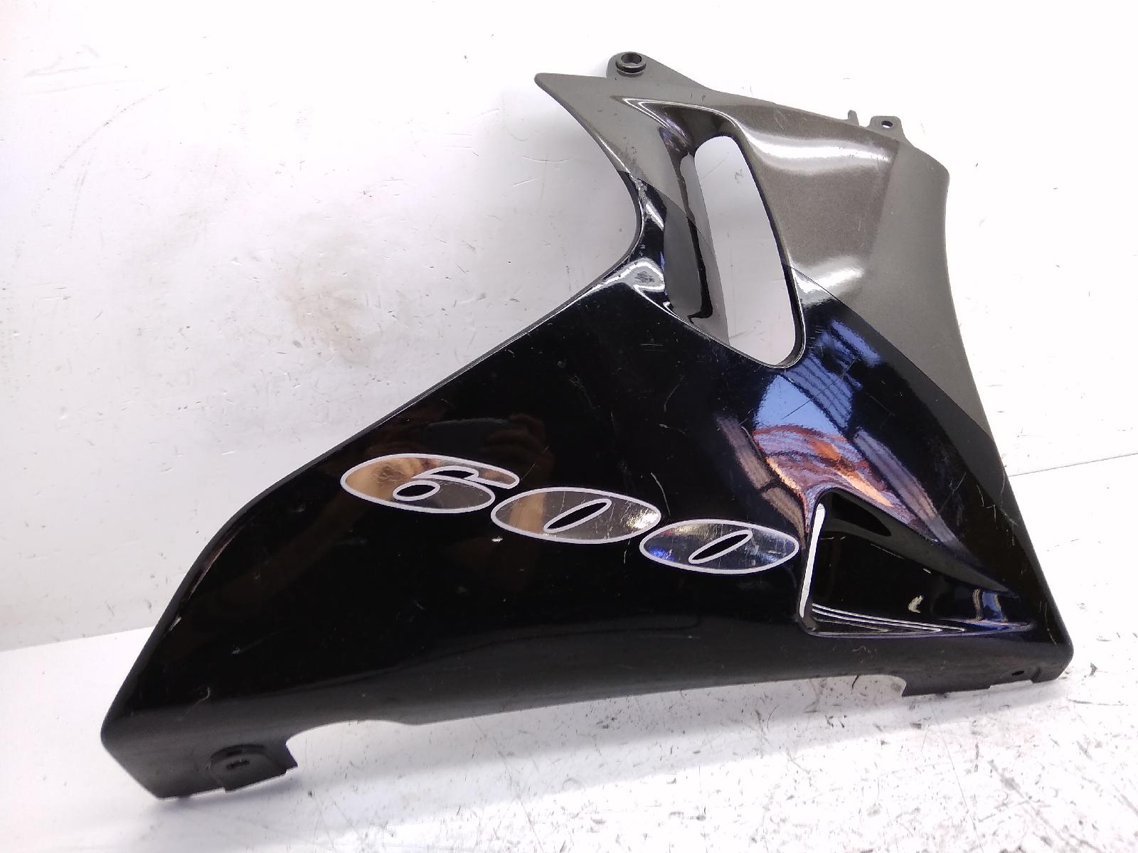 Kawasaki zzr e7 e9 600 carena chiglia destra 1999 2000 zx600eea
