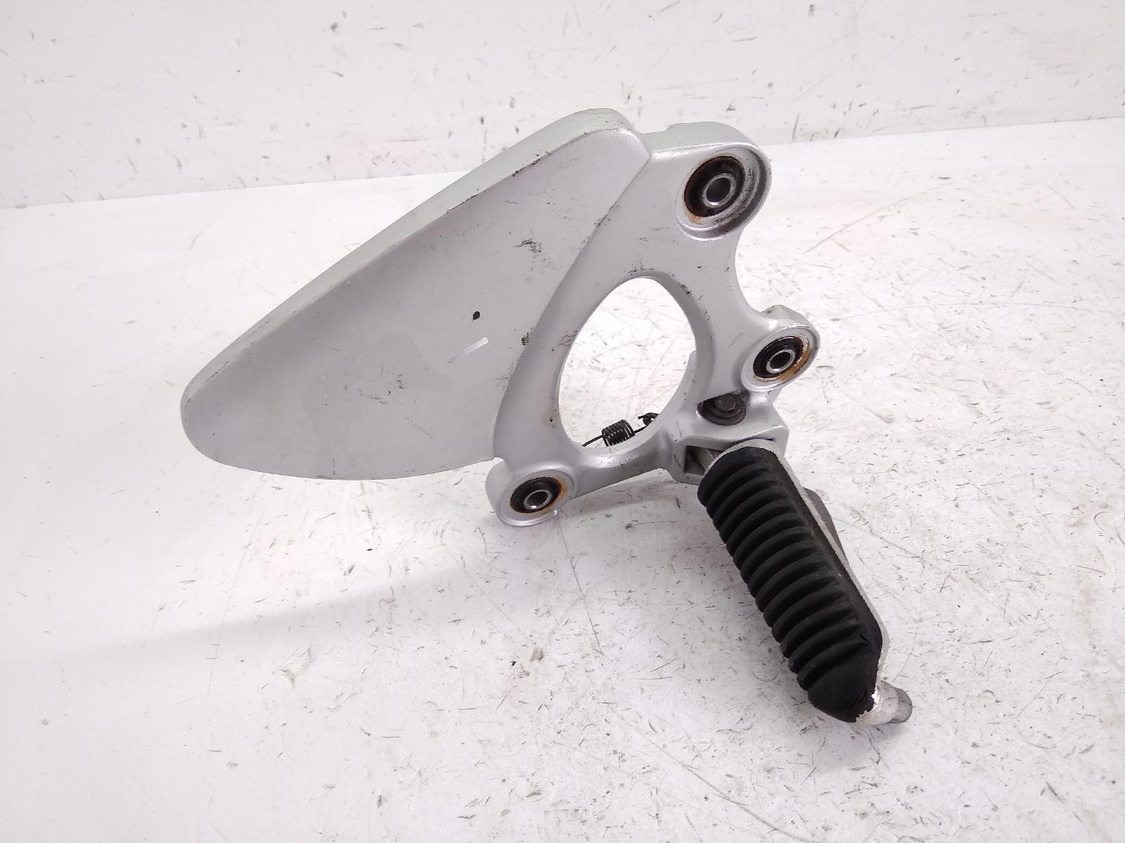 Suzuki gsx-f w k3 750 pedana anteriore destra e supporto 1998 2003 ak111