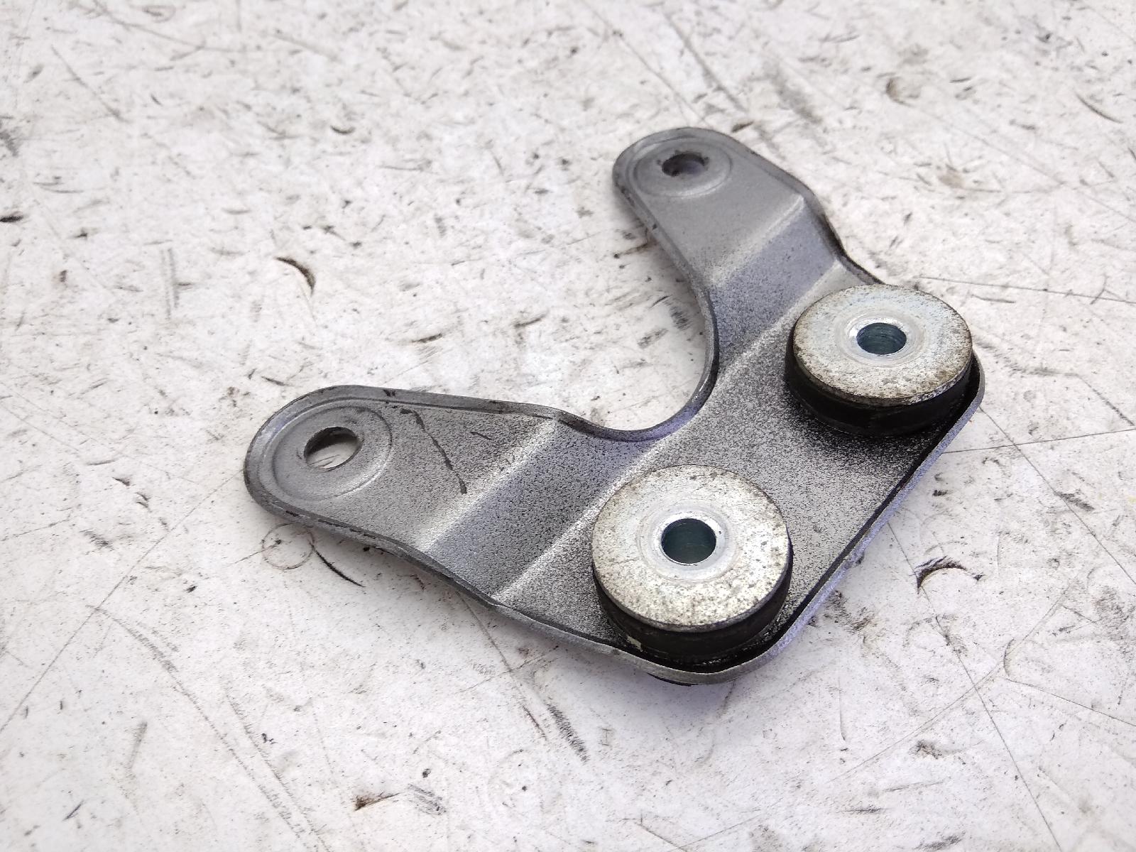 Kawasaki zzr d2 d3 600 staffa supporto anteriore serbatoio benzina 1991 1992 zx600d